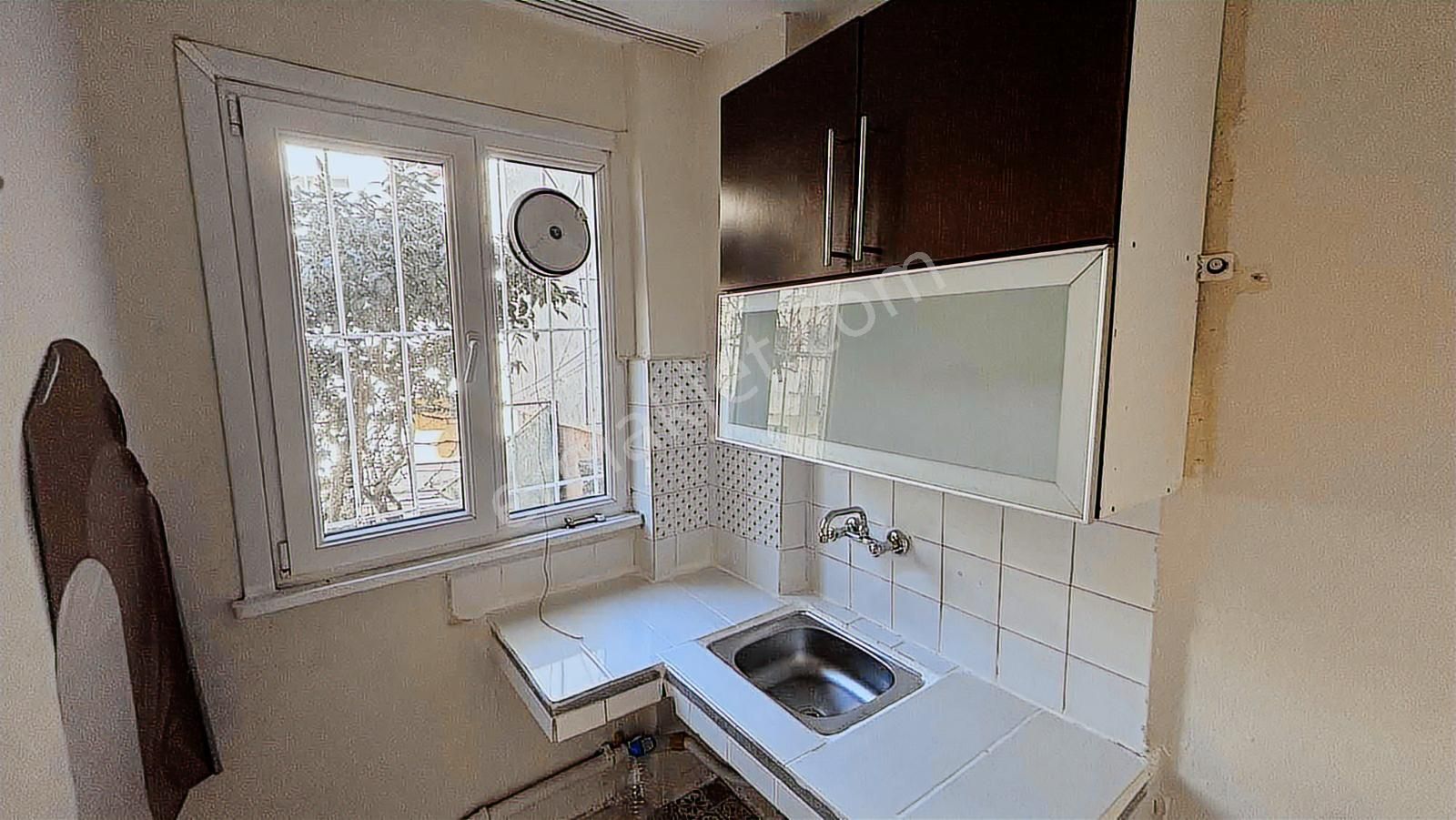 Sarıyer Tarabya Mahallesin'de 1+1 Bahçe Katı Daire - Görsel 10