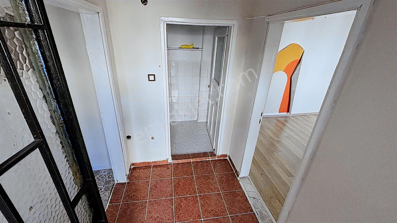 Sarıyer Tarabya Mahallesin'de 1+1 Bahçe Katı Daire - Görsel 8