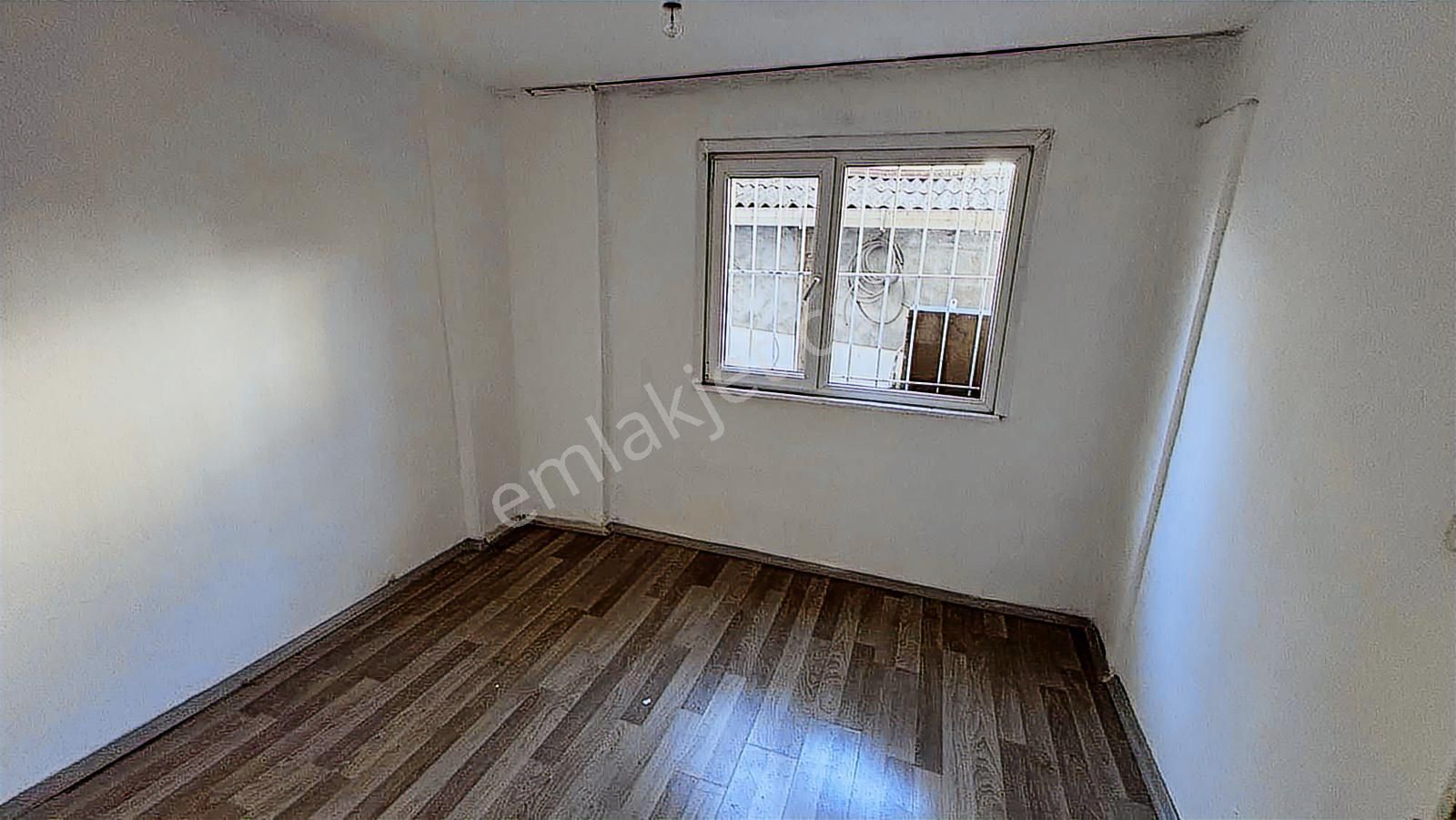 Sarıyer Tarabya Mahallesin'de 1+1 Bahçe Katı Daire - Görsel 13