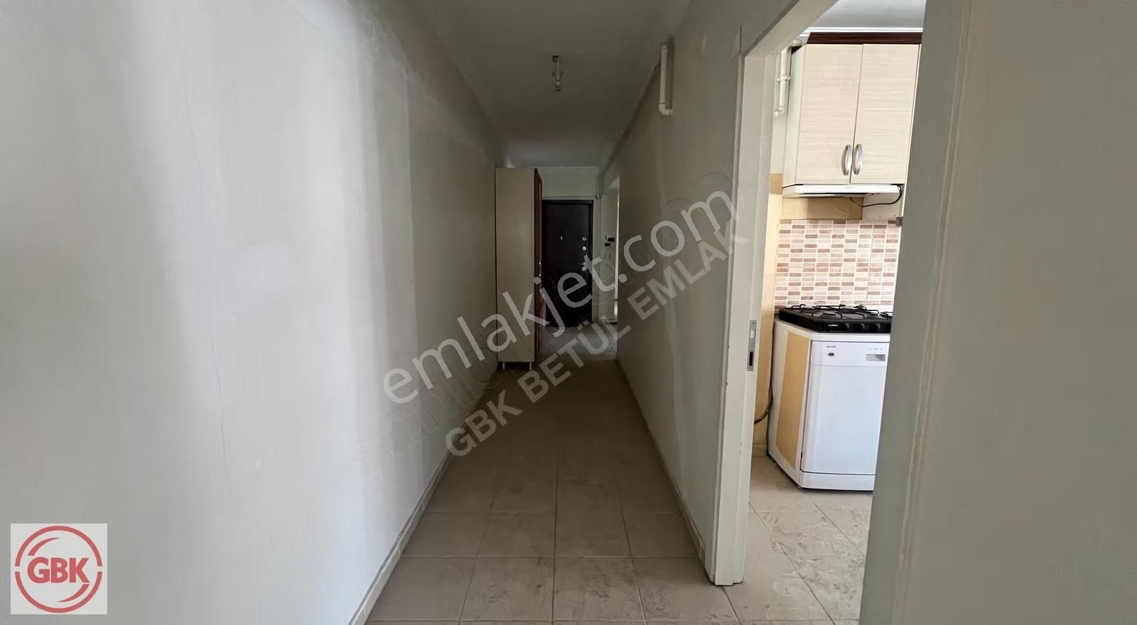 Satılık 3+1 Ara Kat Cam Balkonlu Asansörlü Geniş Ve Aydınlık - Görsel 17