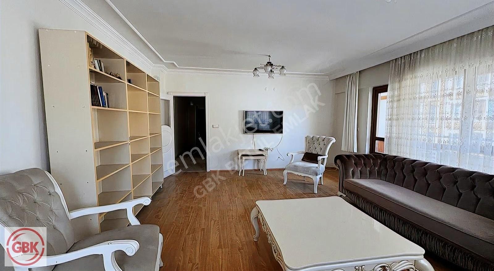 Satılık 3+1 Ara Kat Cam Balkonlu Asansörlü Geniş Ve Aydınlık - Görsel 22