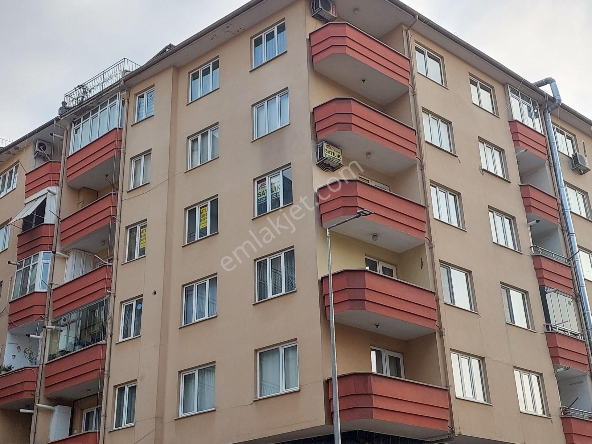 Bursa Yıldırım Hacıseyfettin.mh Satılık Lokasyonlu 2+1-80m2 Köşe Daire - Görsel 2