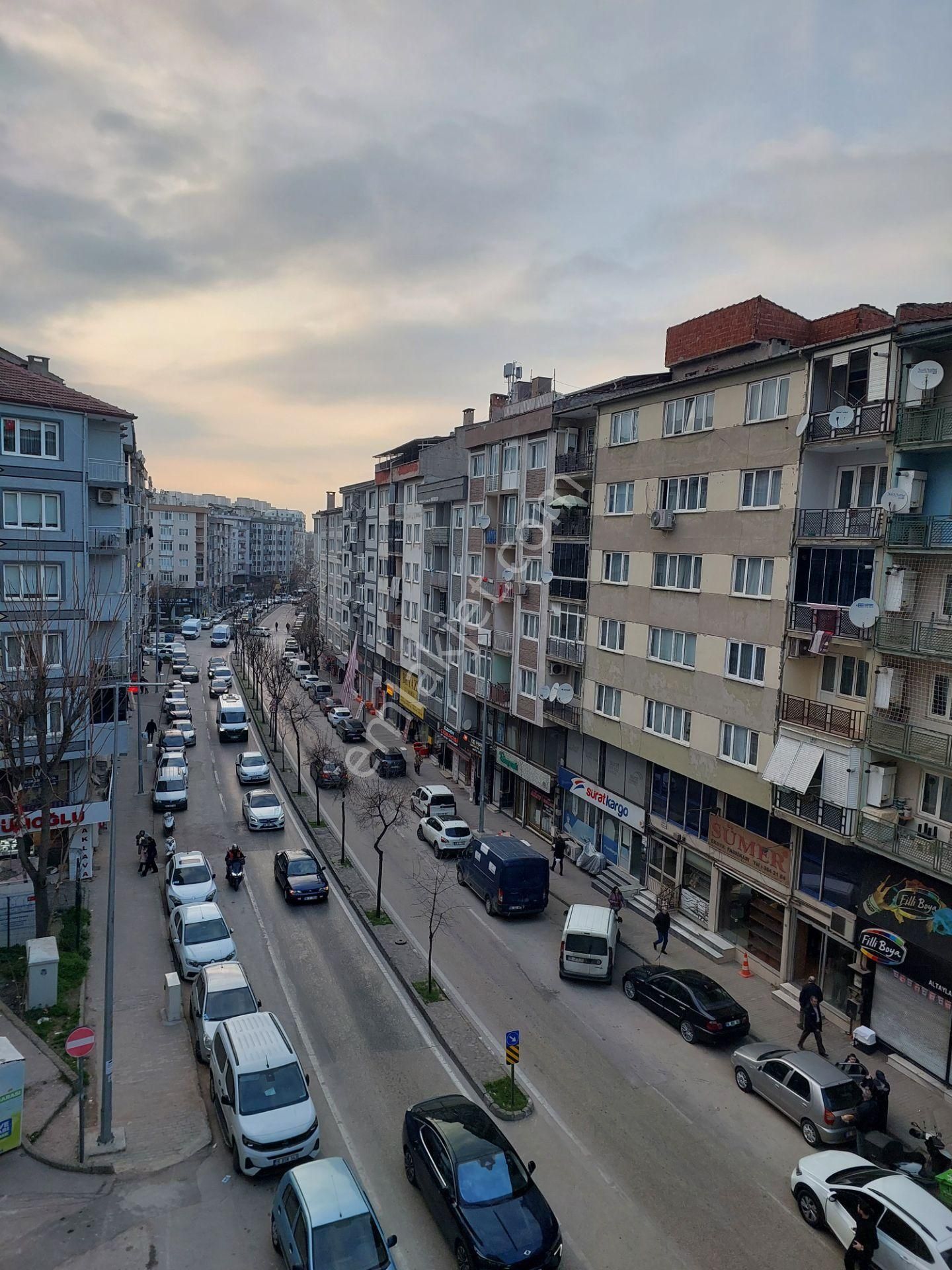 Bursa Yıldırım Hacıseyfettin.mh Satılık Lokasyonlu 2+1-80m2 Köşe Daire - Görsel 33