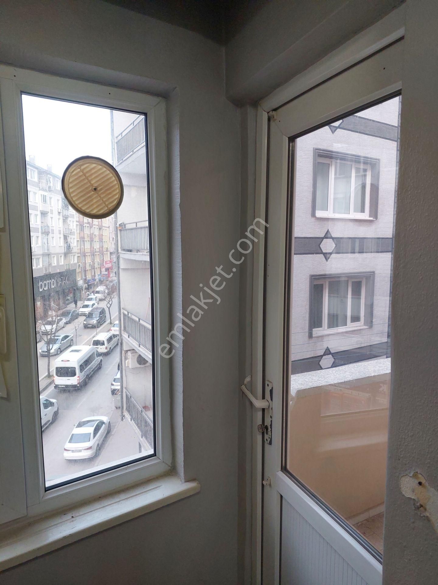 Bursa Yıldırım Hacıseyfettin.mh Satılık Lokasyonlu 2+1-80m2 Köşe Daire - Görsel 31