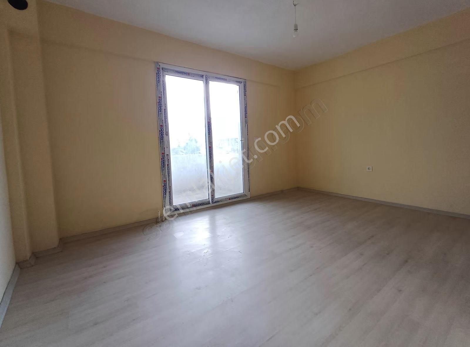 Doğru Emlaktan Arakat 2+1 Üç Cephe Üç Balkon Ferah Kiralık Daire - Görsel 5