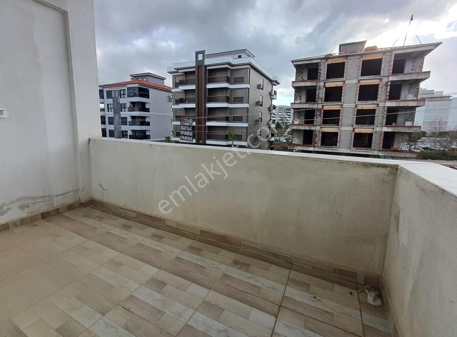 Doğru Emlaktan Arakat 2+1 Üç Cephe Üç Balkon Ferah Kiralık Daire - Görsel 18