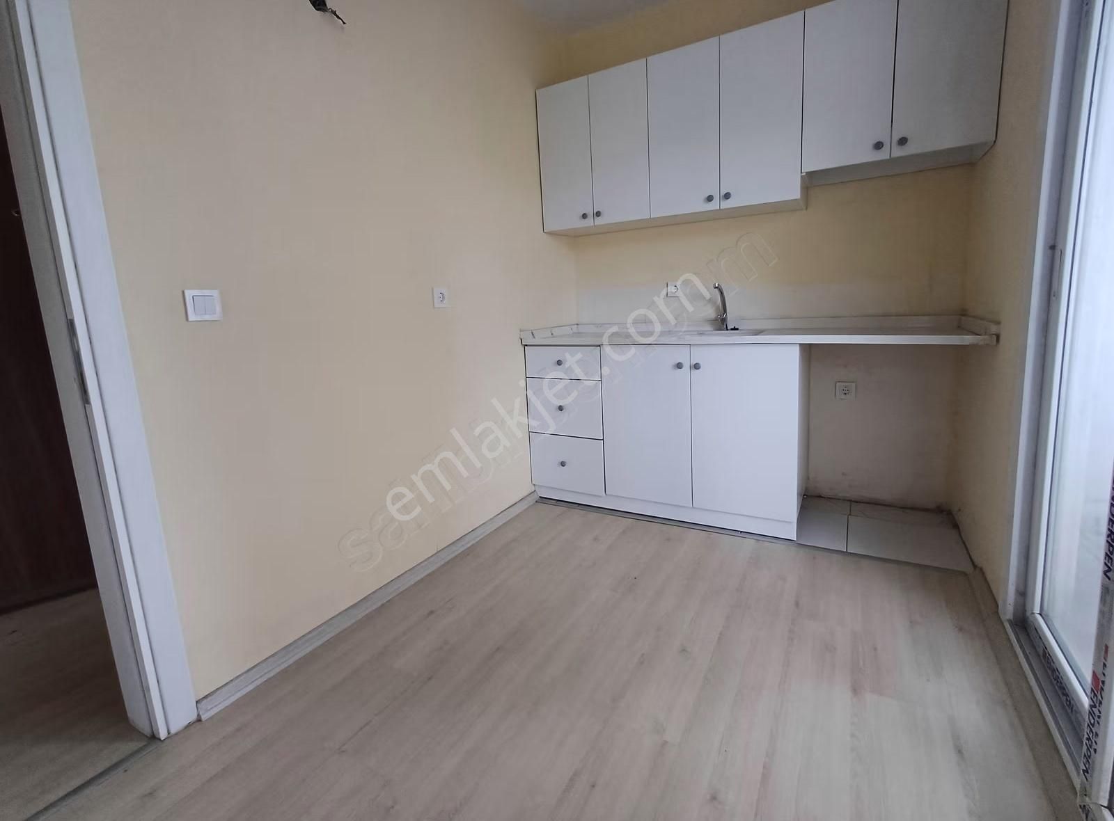 Doğru Emlaktan Arakat 2+1 Üç Cephe Üç Balkon Ferah Kiralık Daire - Görsel 34