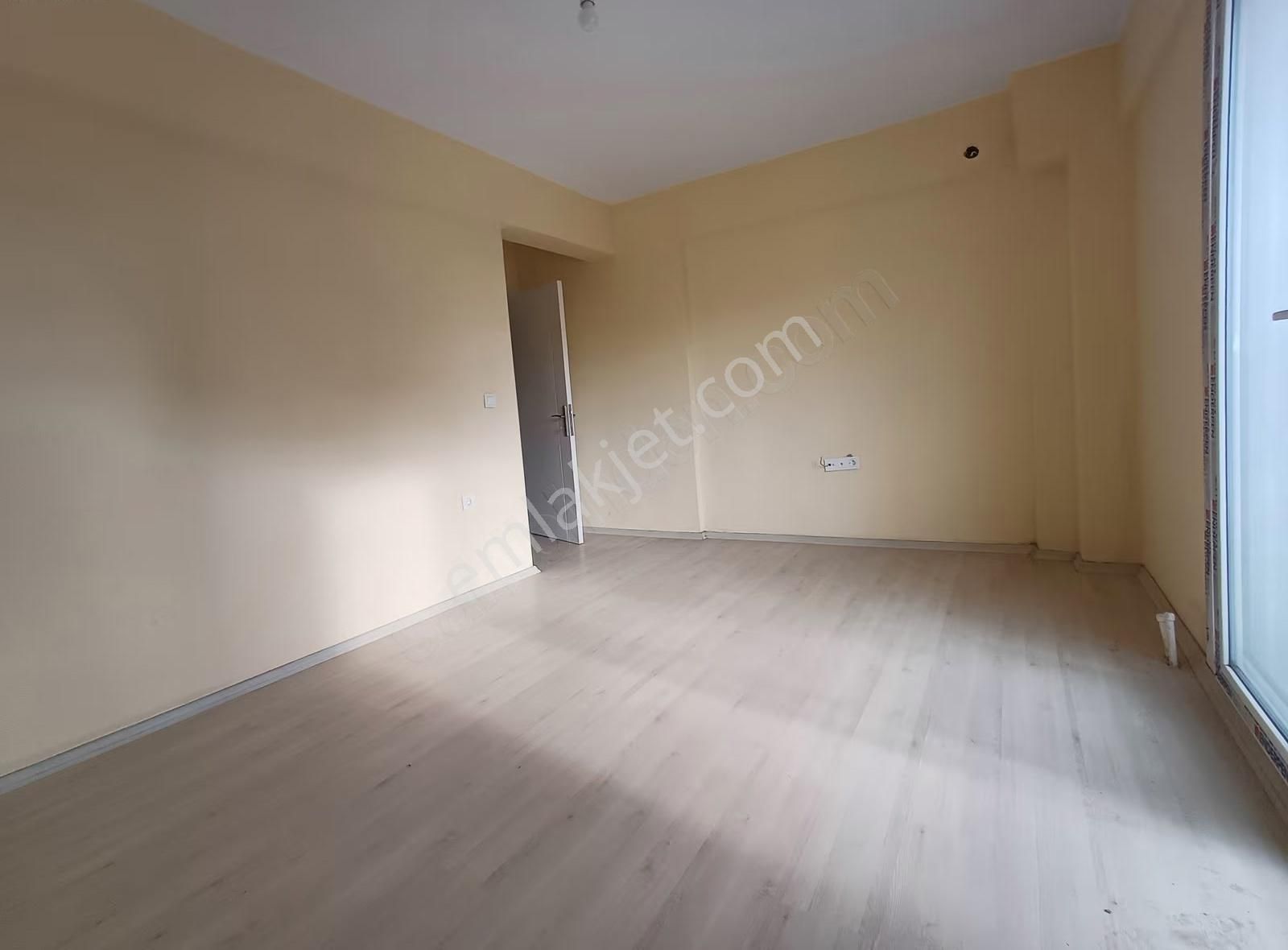 Doğru Emlaktan Arakat 2+1 Üç Cephe Üç Balkon Ferah Kiralık Daire - Görsel 22