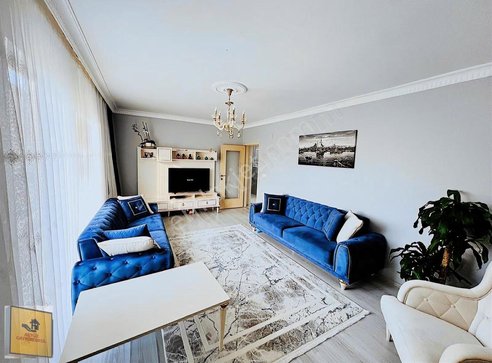 Akyüz Gayrimenkul Den Merkezı Konumda Iskanlı,kombılı 3+1 Daire