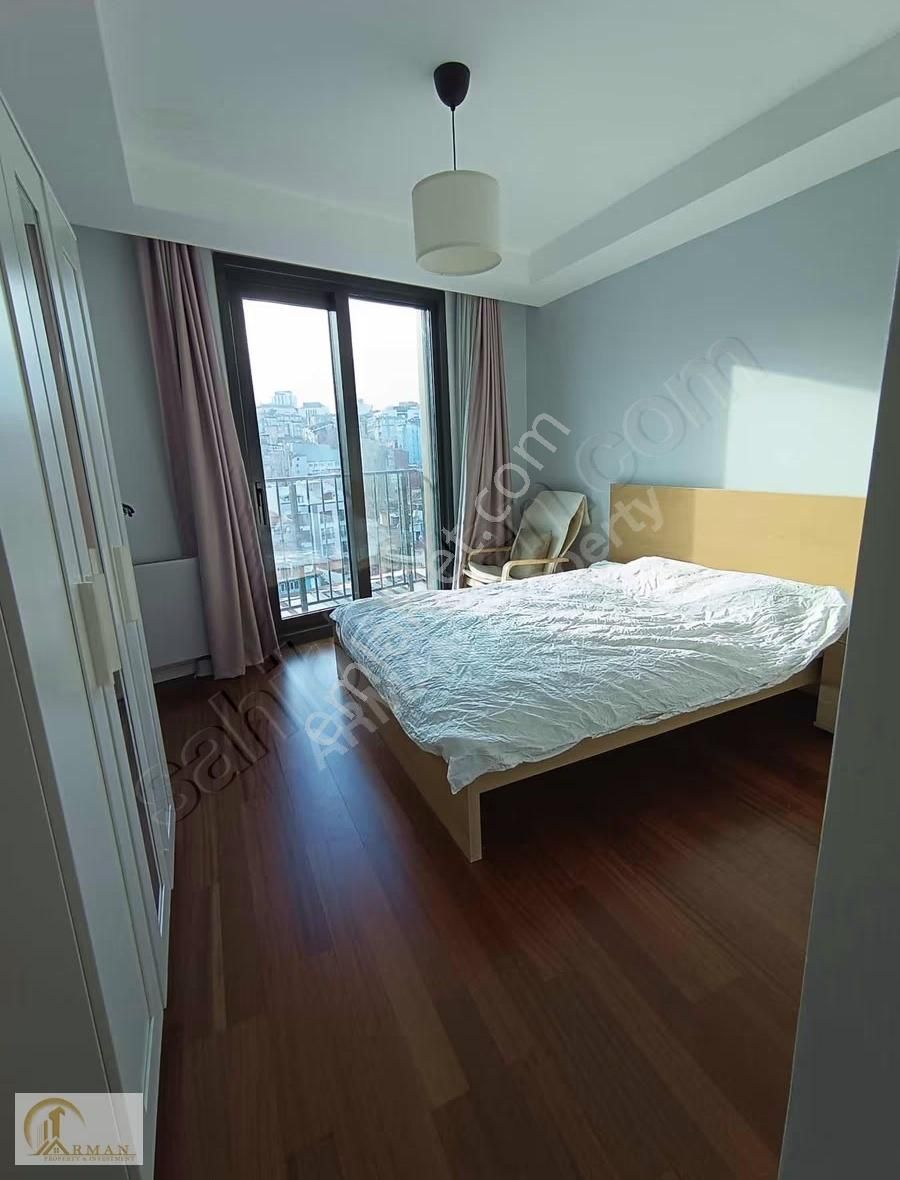 Beyoğlu Ofton Elsiyumda Eşyalı Kiralık Daire - Görsel 9