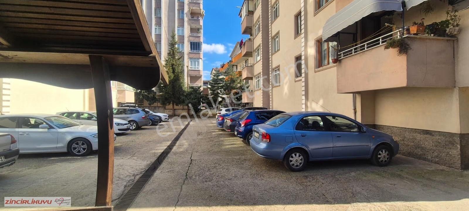 İzmit Plajyolun'da Balaban 1 'de 3+1 Arakat Daire - Görsel 6