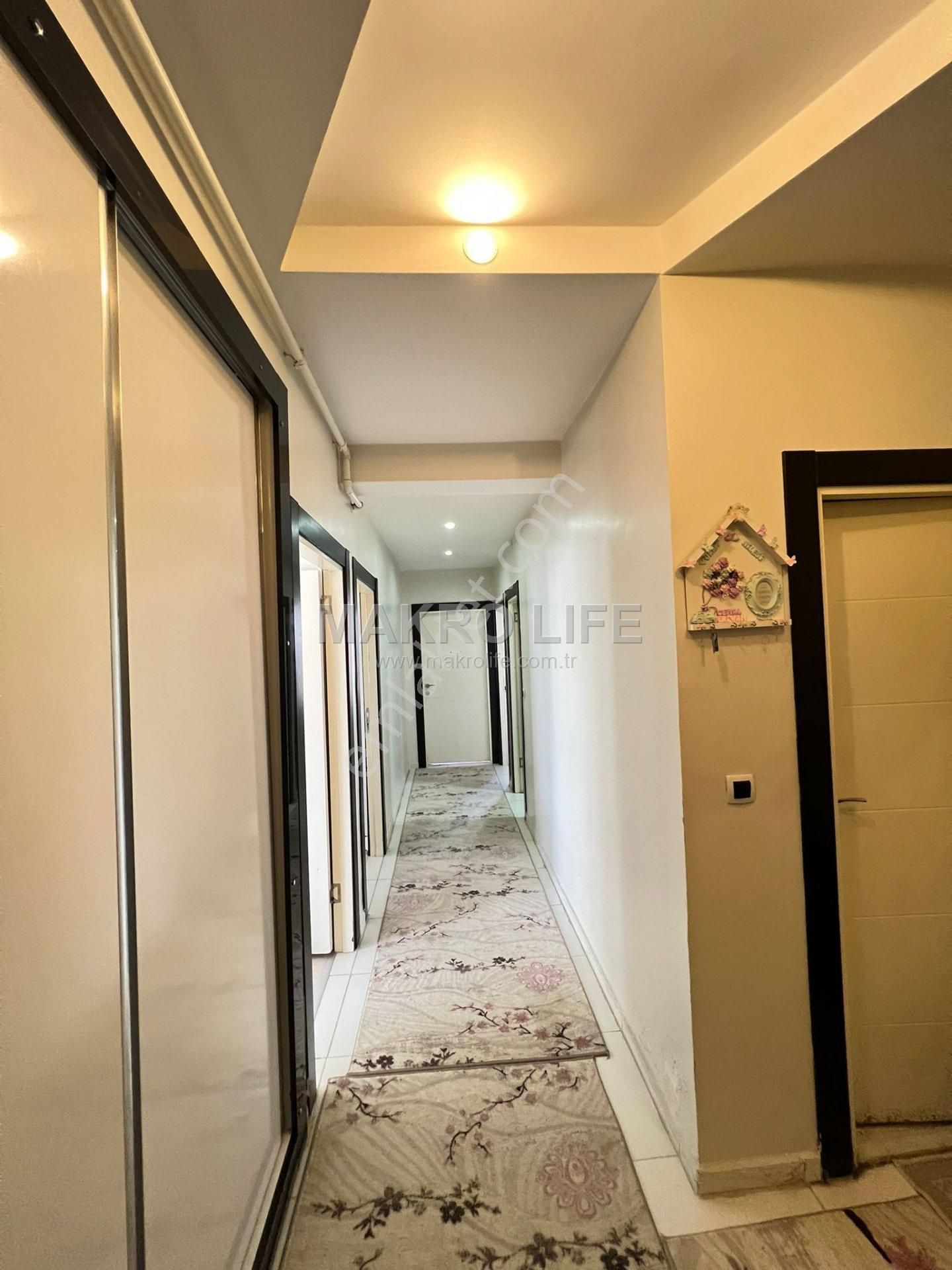 Bağcılar Zümrütkent Karşısında Satılık 2+1 Geniş Daire - Görsel 11