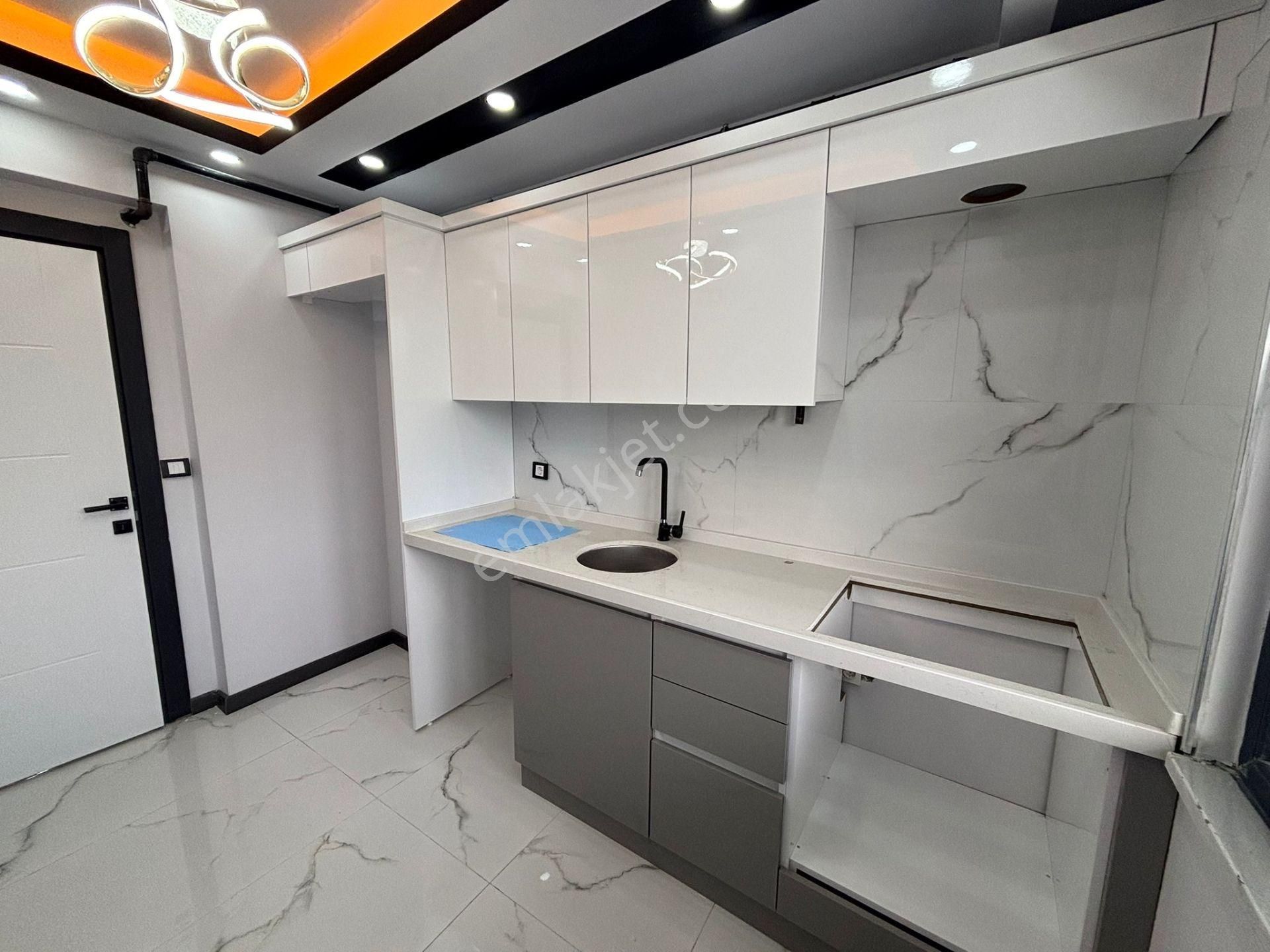 **eryıldız İnşaat'tan Acil Devlet Hastanesi Yanı İskanlı Lüx 2+1 - Görsel 13