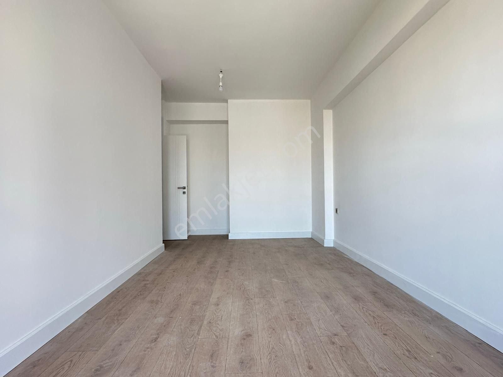 Güneşli Basın Ekspress Üstünde Site İçinde Kiralık 4+1 Daire - Görsel 2