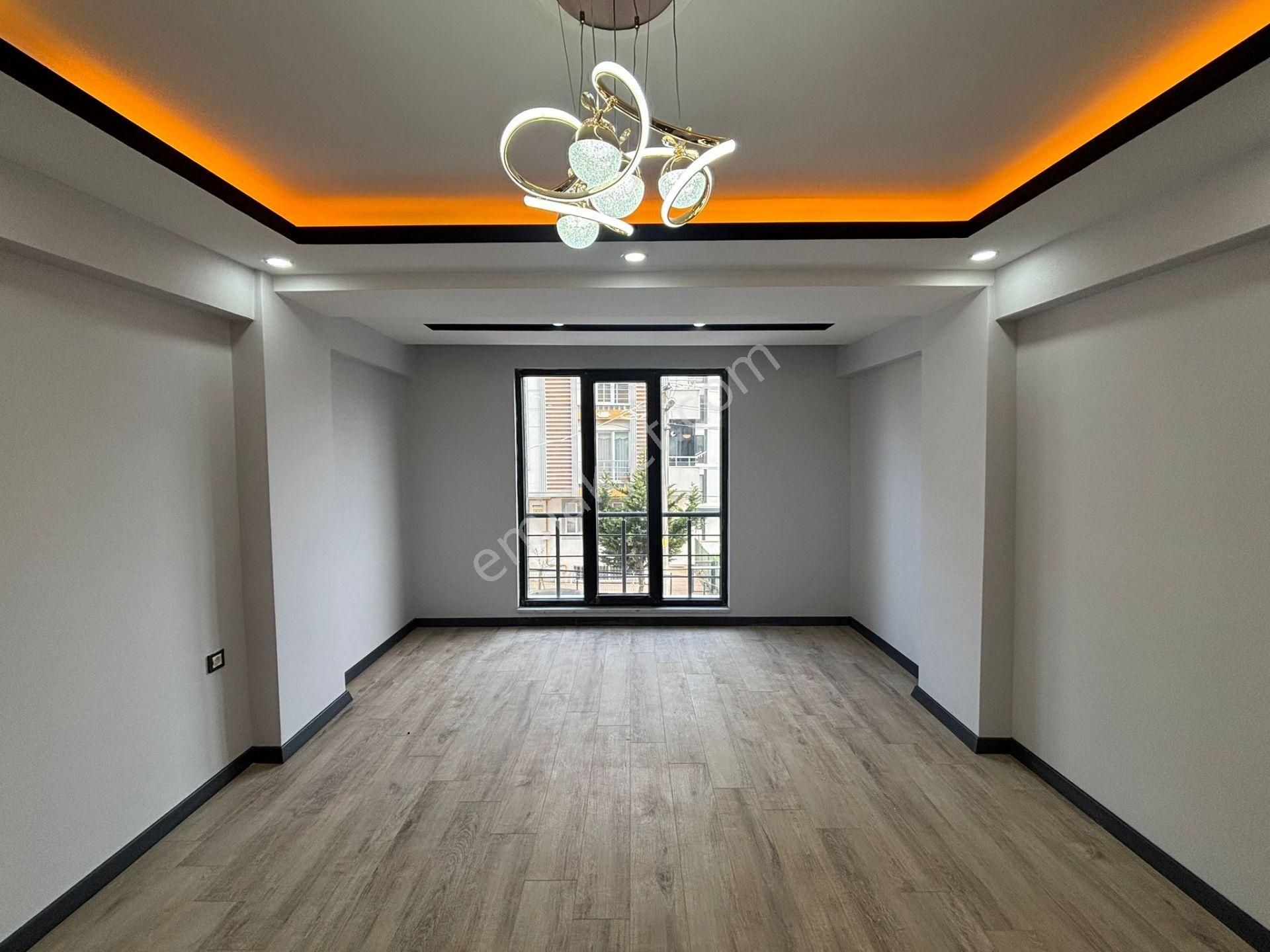 **eryıldız İnşaat'tan Devlet Hastanesi Yanı İskanlı Kombili Ankastreli Cam Balkonlu 2+1 - Görsel 12