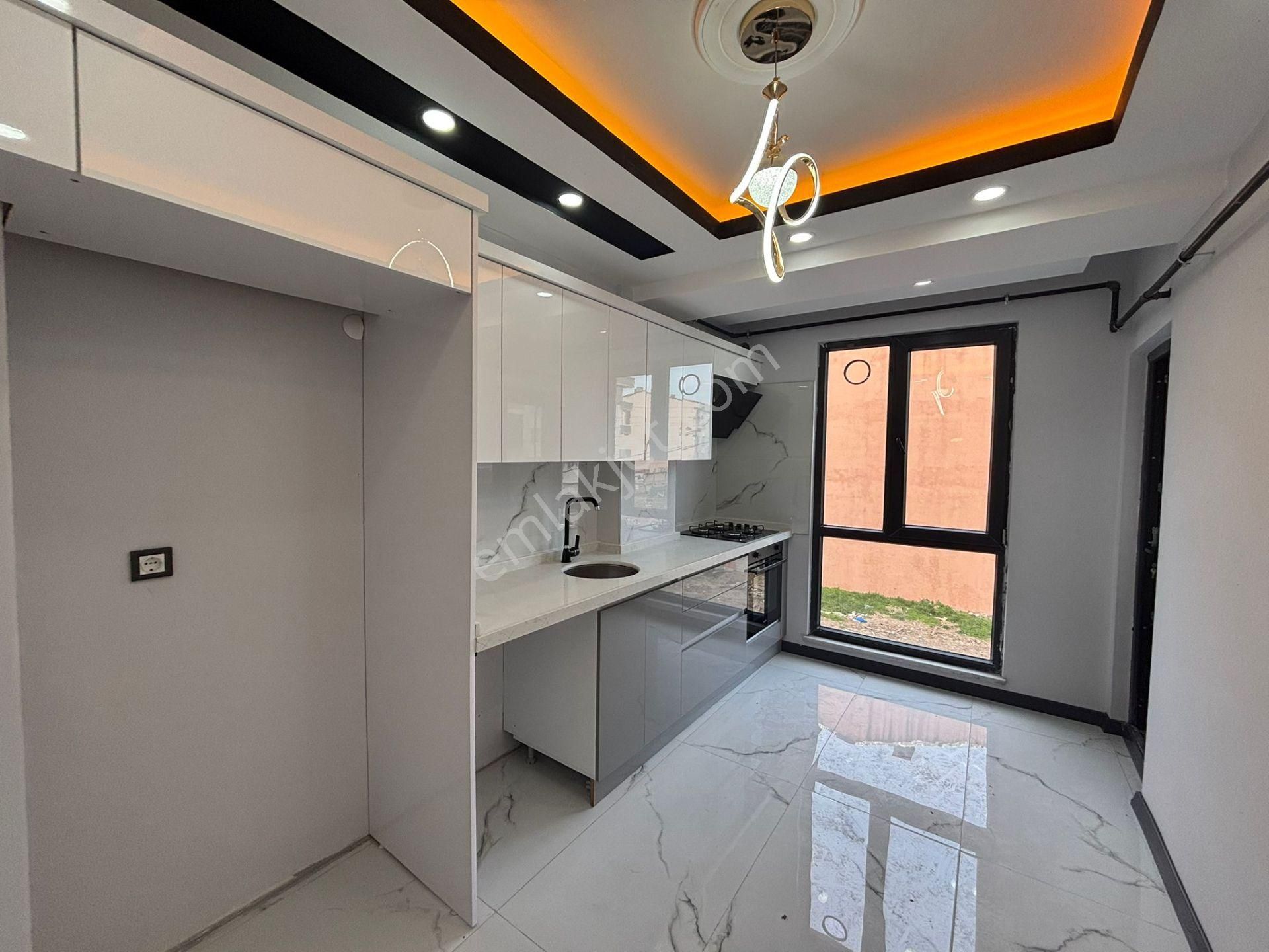 **eryıldız İnşaat'tan Devlet Hastanesi Yanı İskanlı Kombili Ankastreli Cam Balkonlu 2+1 - Görsel 16