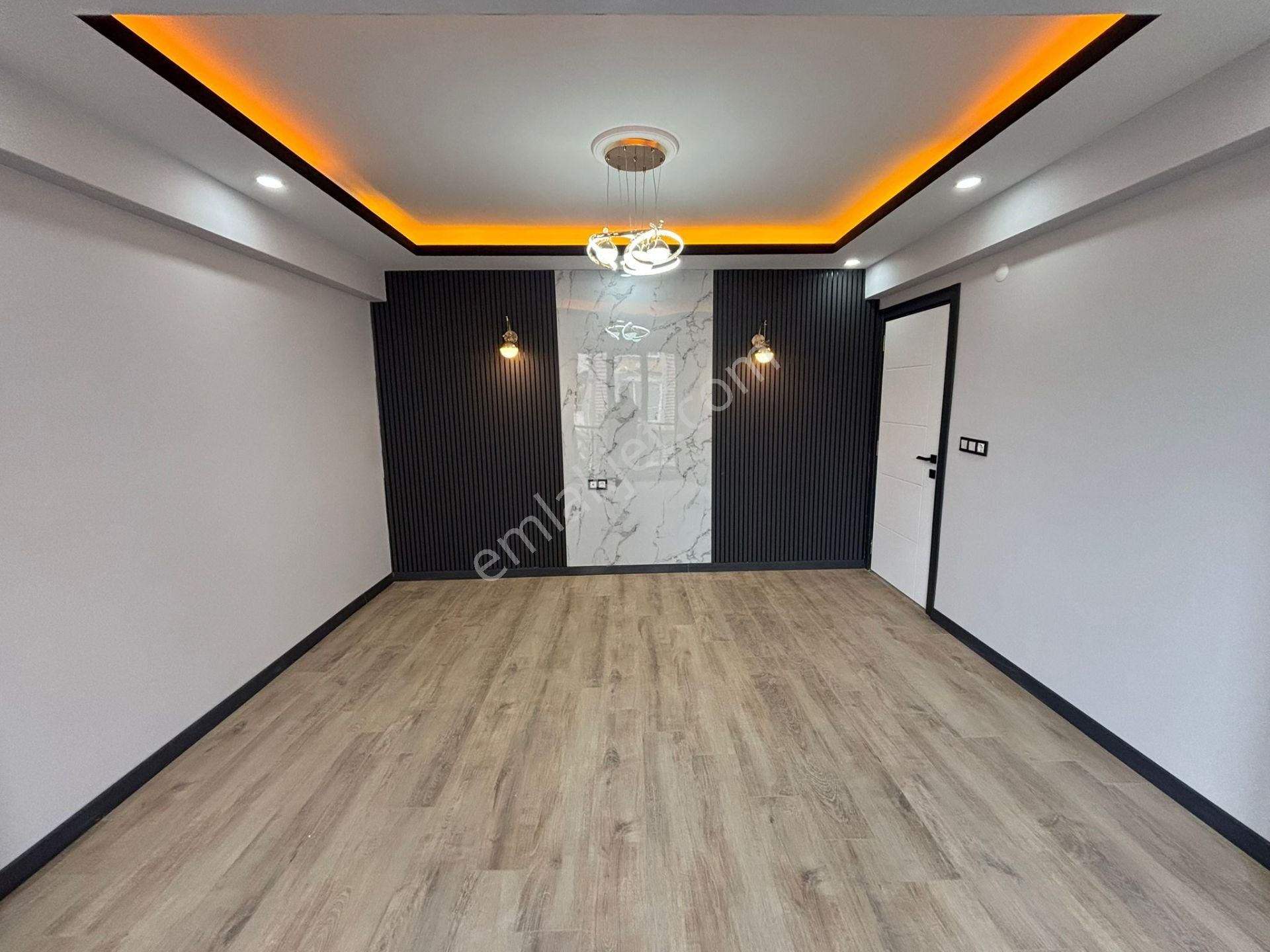 **eryıldız İnşaat'tan Devlet Hastanesi Yanı İskanlı Kombili Ankastreli Cam Balkonlu 2+1 - Görsel 7