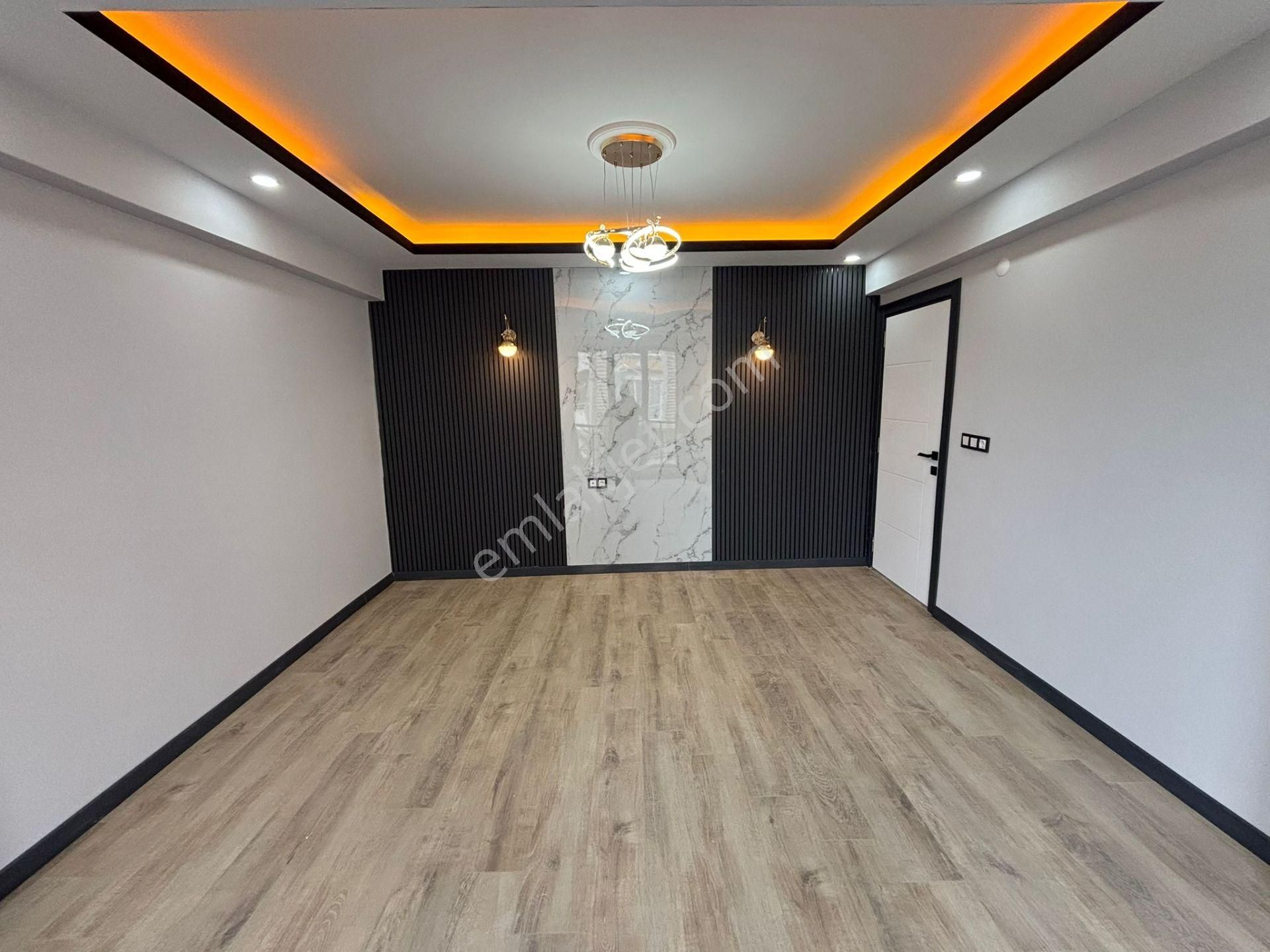 **eryıldız İnşaat'tan Devlet Hastanesi Yanı İskanlı Kombili Ankastreli Cam Balkonlu 2+1 - Görsel 9