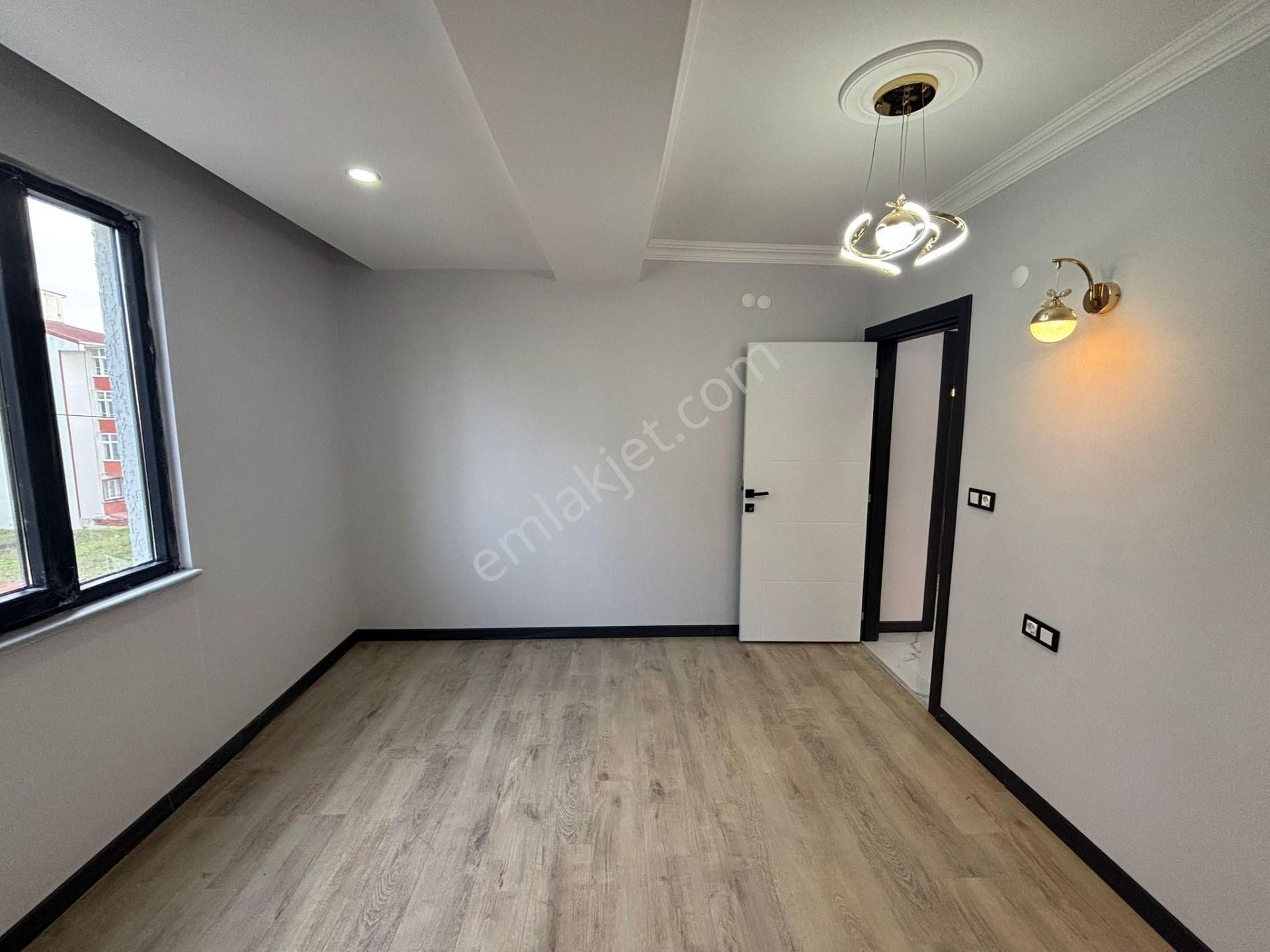 **eryıldız İnşaat'tan Devlet Hastanesi Yanı İskanlı Kombili Ankastreli Cam Balkonlu 2+1 - Görsel 27