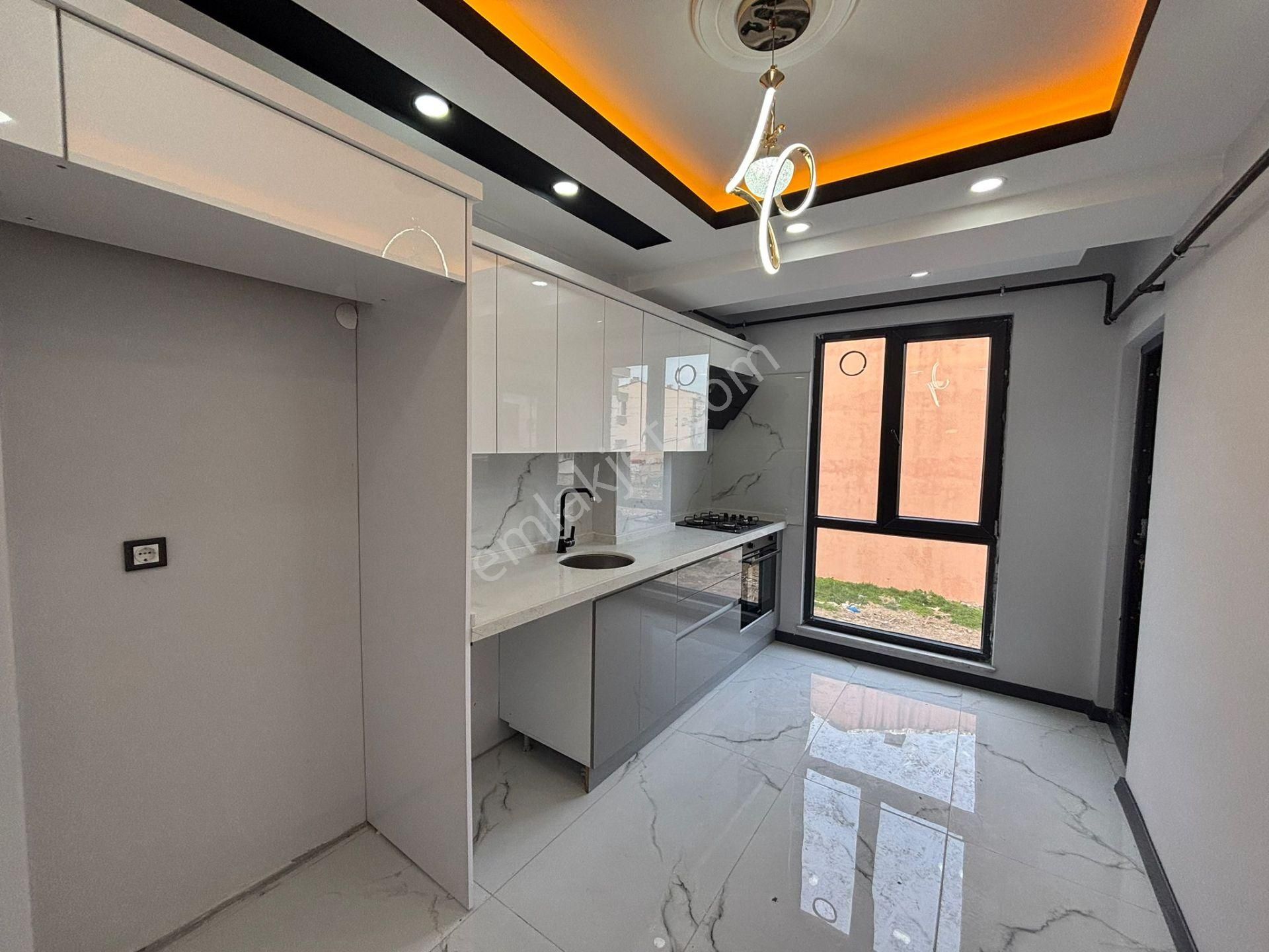 **eryıldız İnşaat'tan Devlet Hastanesi Yanı İskanlı Kombili Ankastreli Cam Balkonlu 2+1 - Görsel 18