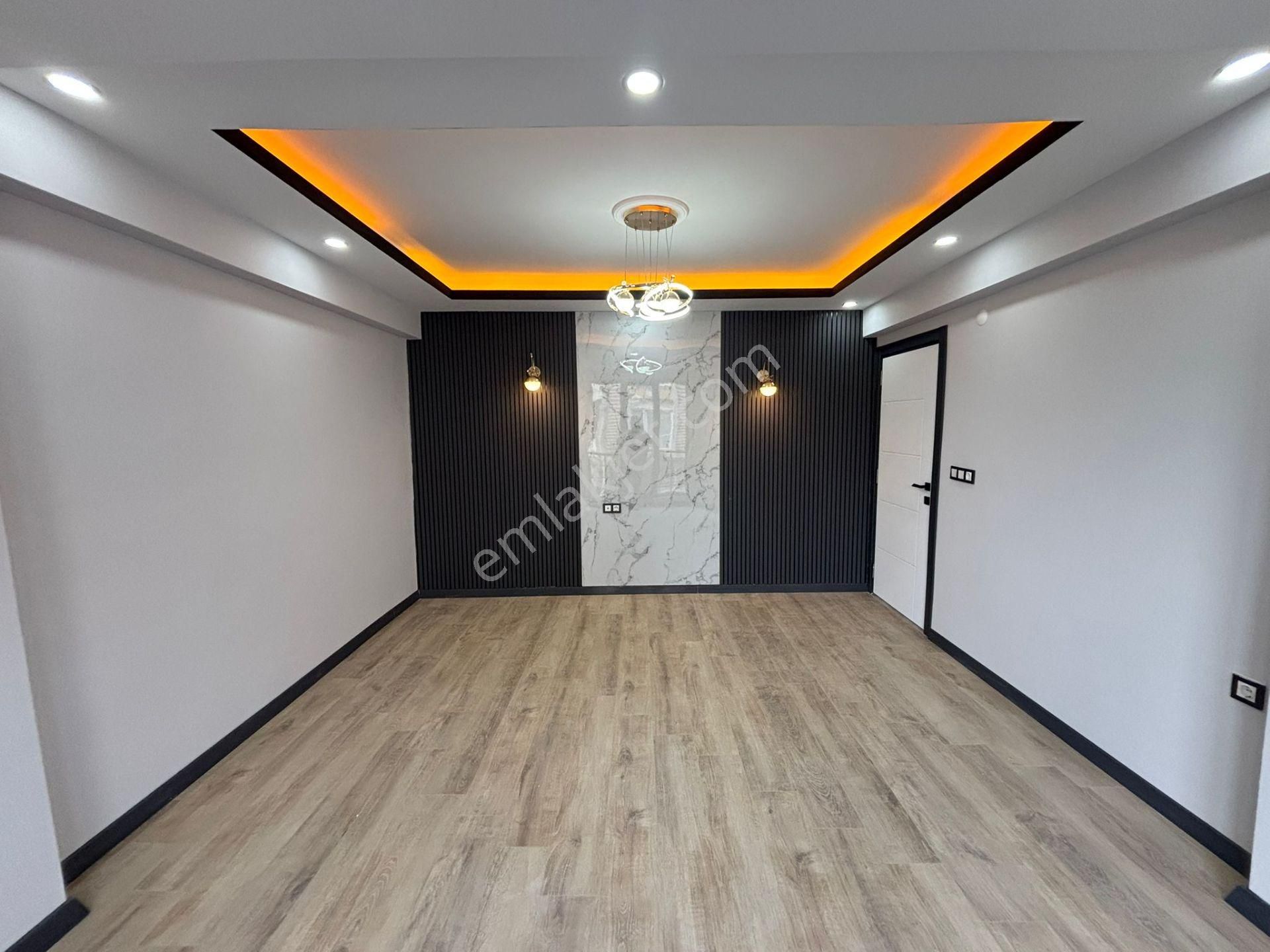 **eryıldız İnşaat'tan Devlet Hastanesi Yanı İskanlı Kombili Ankastreli Cam Balkonlu 2+1 - Görsel 10