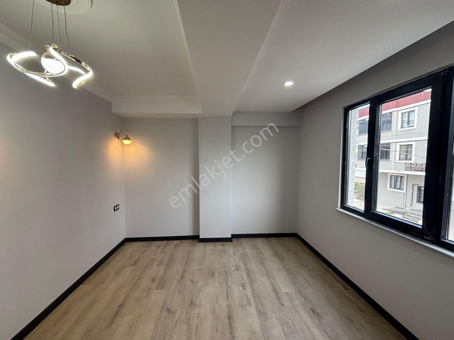 **eryıldız İnşaat'tan Devlet Hastanesi Yanı İskanlı Kombili Ankastreli Cam Balkonlu 2+1 - Görsel 24