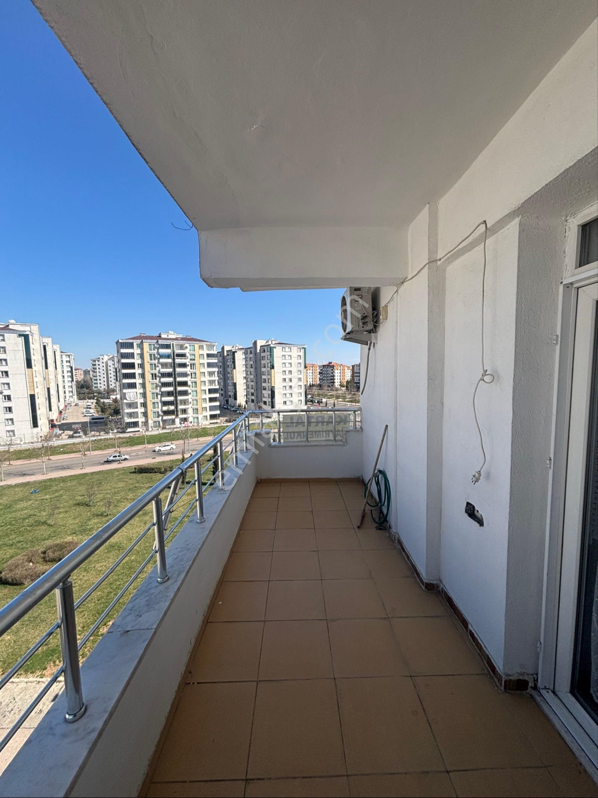 Mileet Bahçesi Karşısı Satılık 3+1 Fırsat Daire - Görsel 9