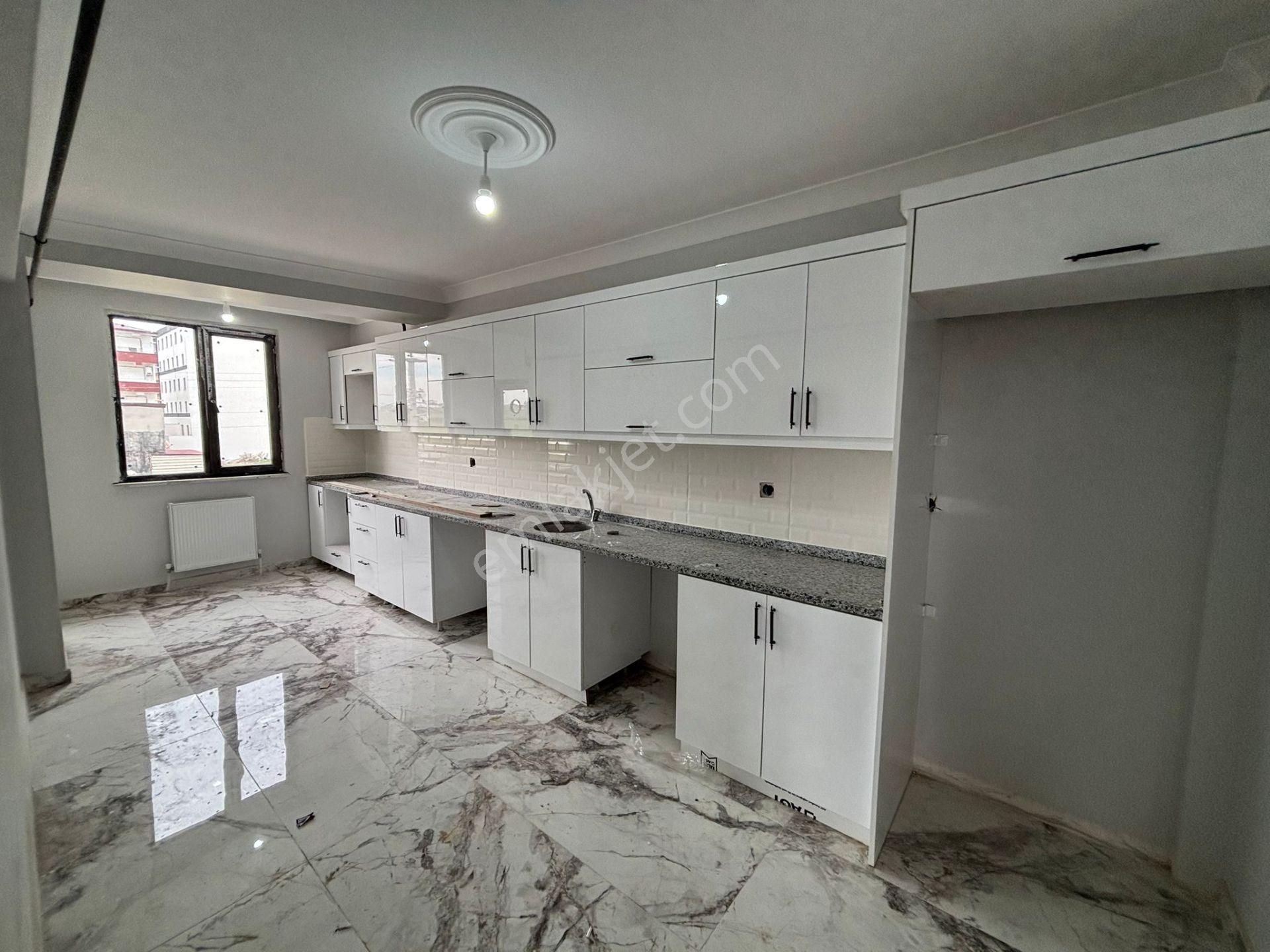 **eryıldız İnşaat'tan**acill Okullar Bölgesinde İskanlı K.otoparklı 120m2 Lüks 2+1 - Görsel 12