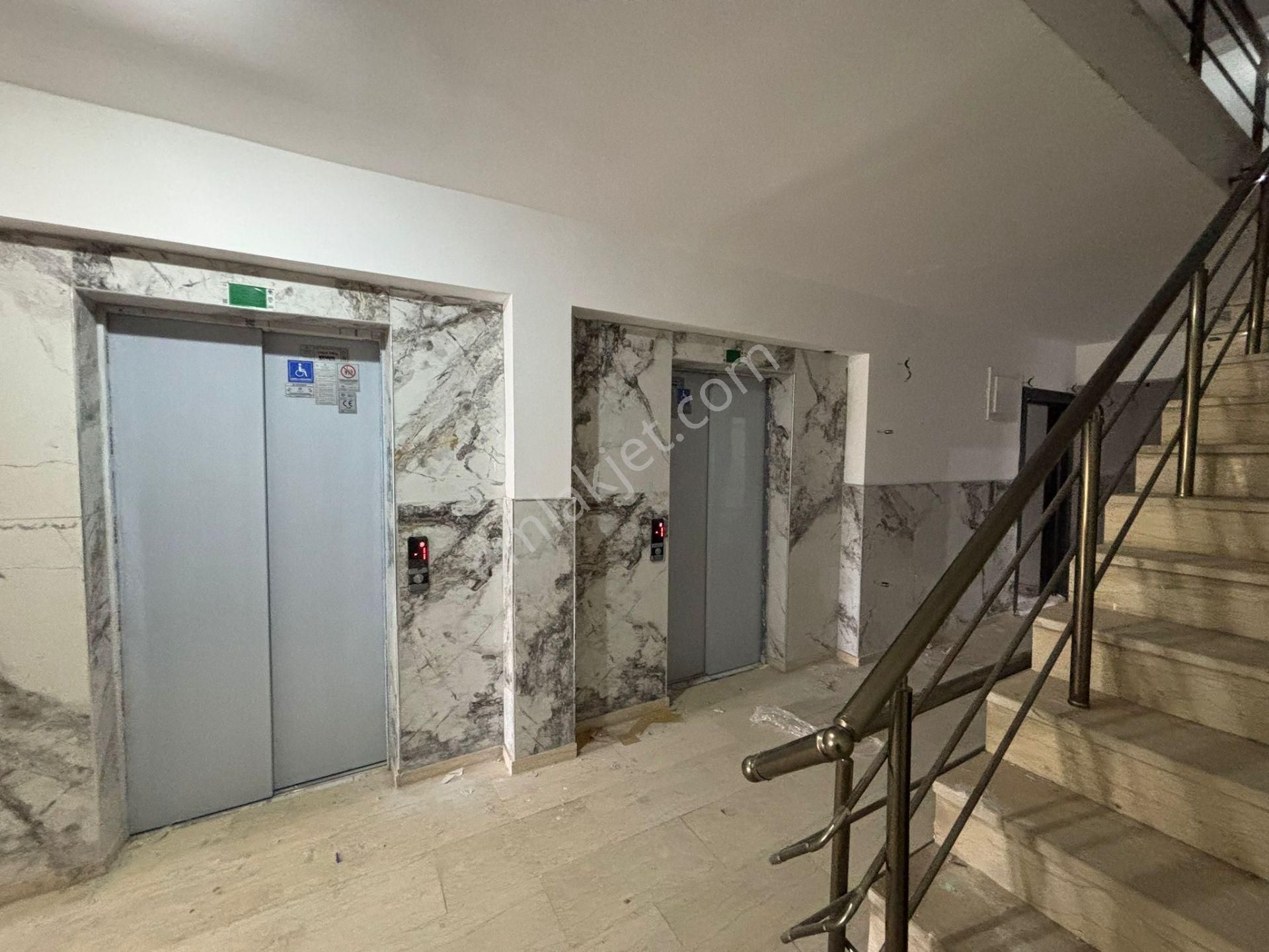 **eryıldız İnşaat'tan**acill Okullar Bölgesinde İskanlı K.otoparklı 120m2 Lüks 2+1 - Görsel 33