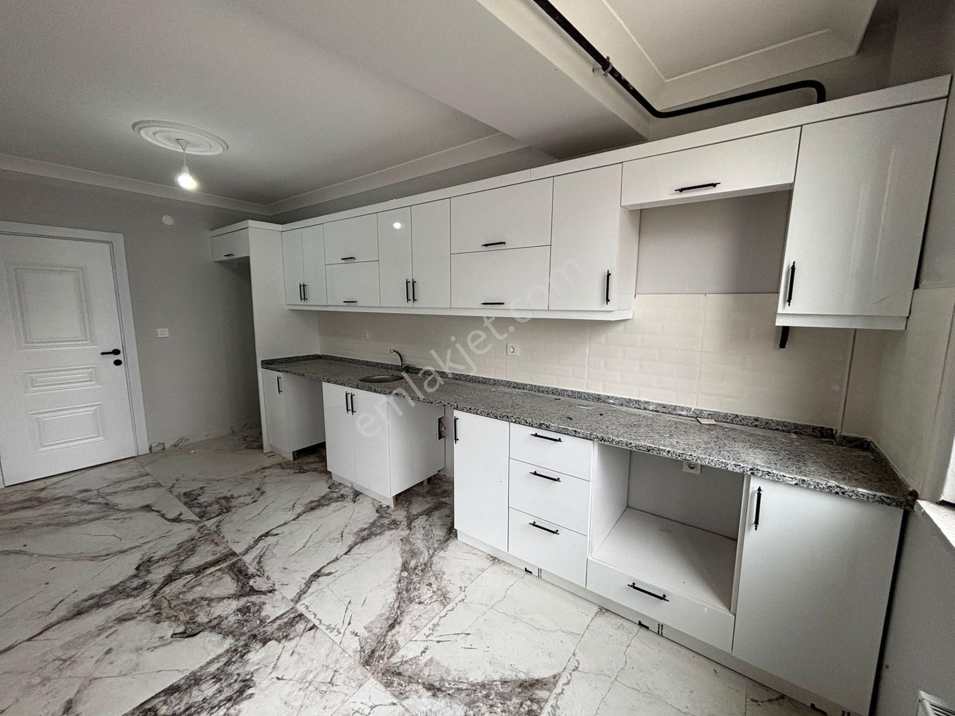 **eryıldız İnşaat'tan**acill Okullar Bölgesinde İskanlı K.otoparklı 115m2 Lüks 2+1 - Görsel 5