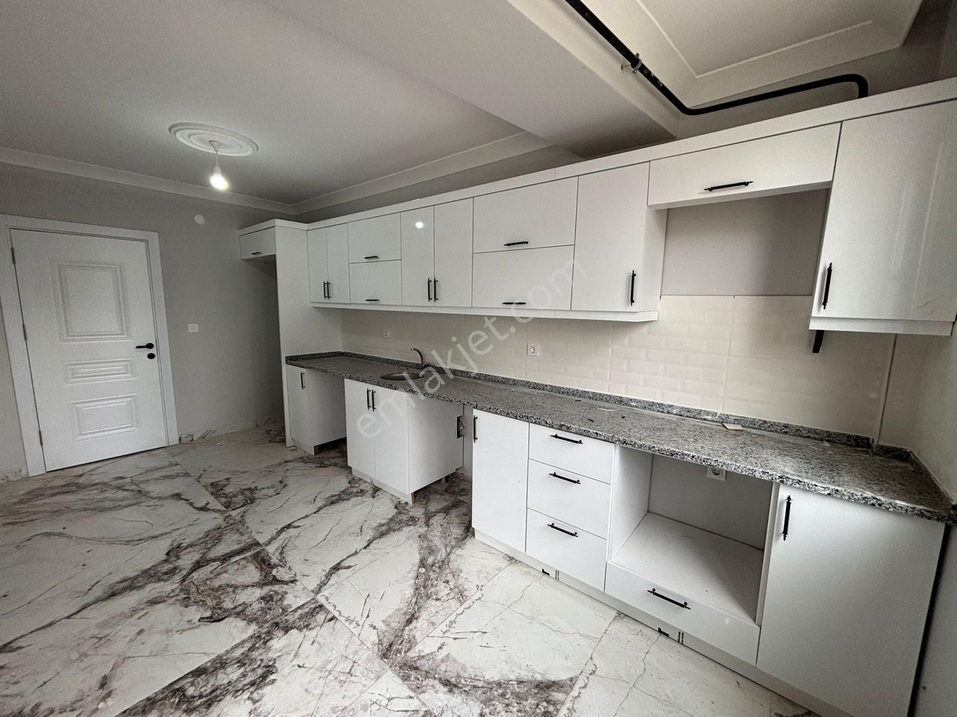 **eryıldız İnşaat'tan**acill Okullar Bölgesinde İskanlı K.otoparklı 115m2 Lüks 2+1 - Görsel 3