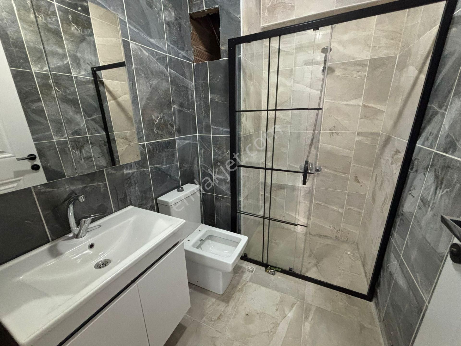 **eryıldız İnşaat'tan**acill Okullar Bölgesinde İskanlı K.otoparklı 115m2 Lüks 2+1 - Görsel 31