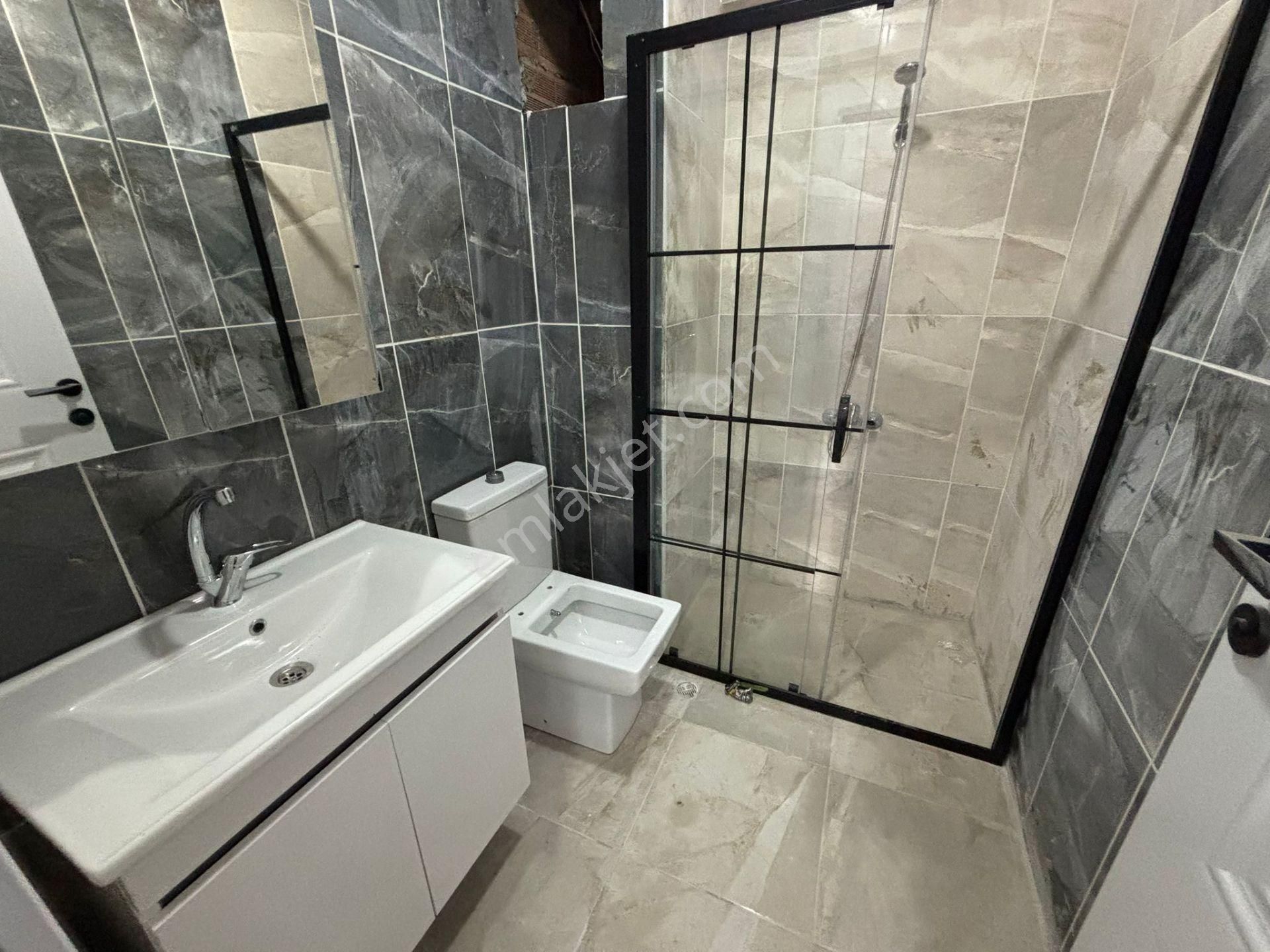 **eryıldız İnşaat'tan**acill Okullar Bölgesinde İskanlı K.otoparklı 115m2 Lüks 2+1 - Görsel 30