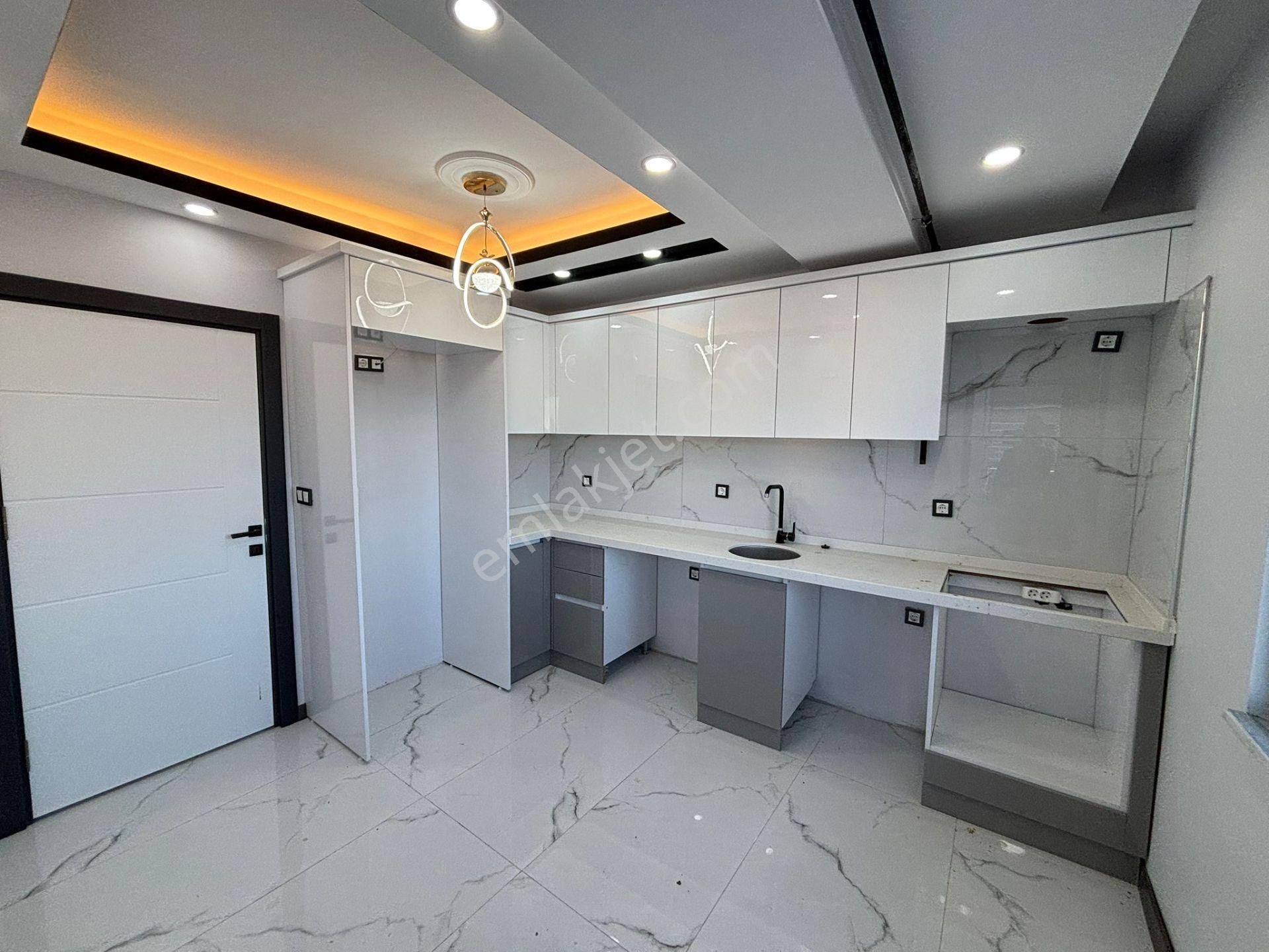 **eryıldız İnşaat'tan**acill İskanlı Ebeweyn Banyolu 115m2 Ultra Lüks 2+1 - Görsel 9