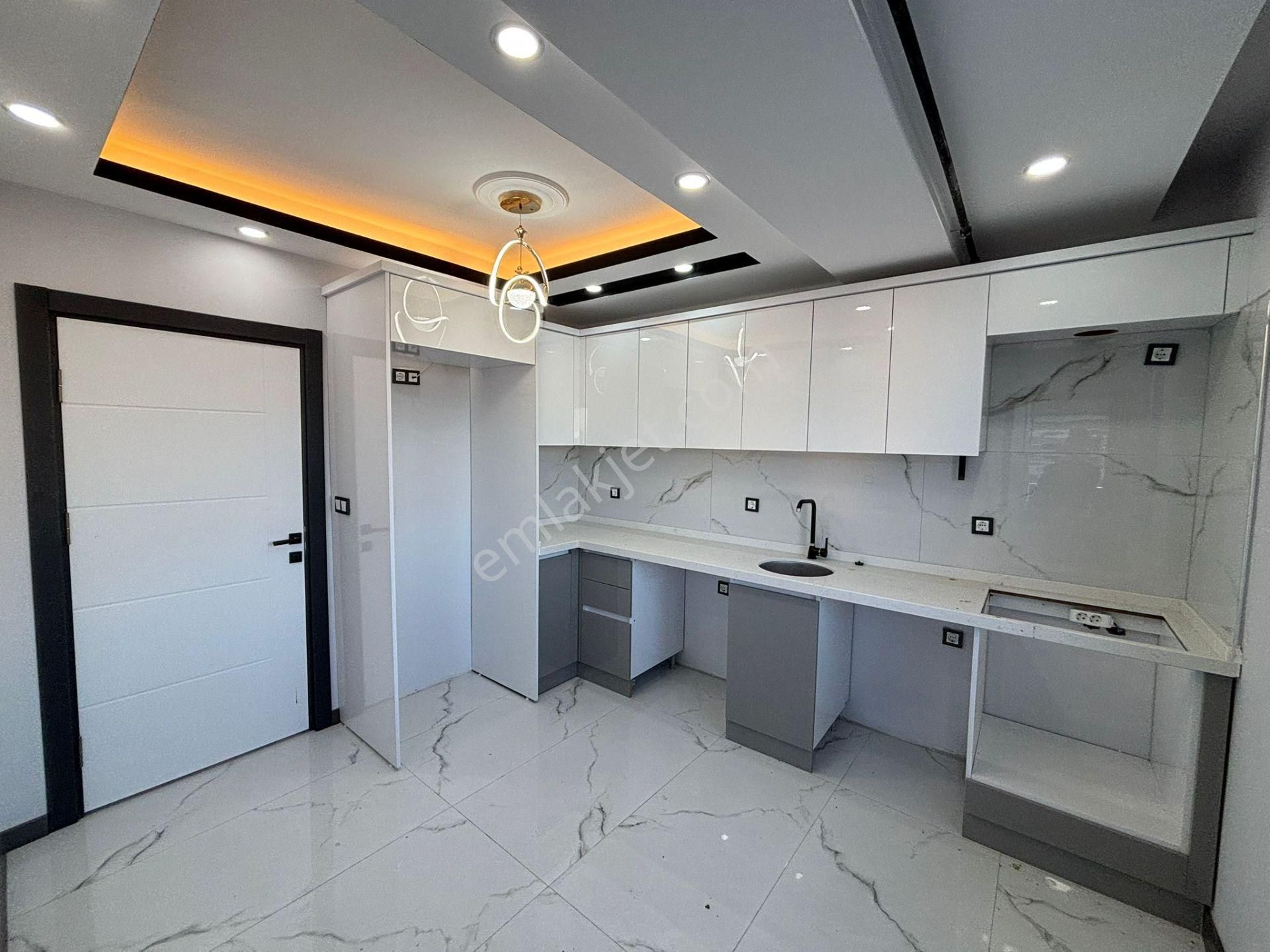 **eryıldız İnşaat'tan**acill İskanlı Ebeweyn Banyolu 115m2 Ultra Lüks 2+1 - Görsel 12