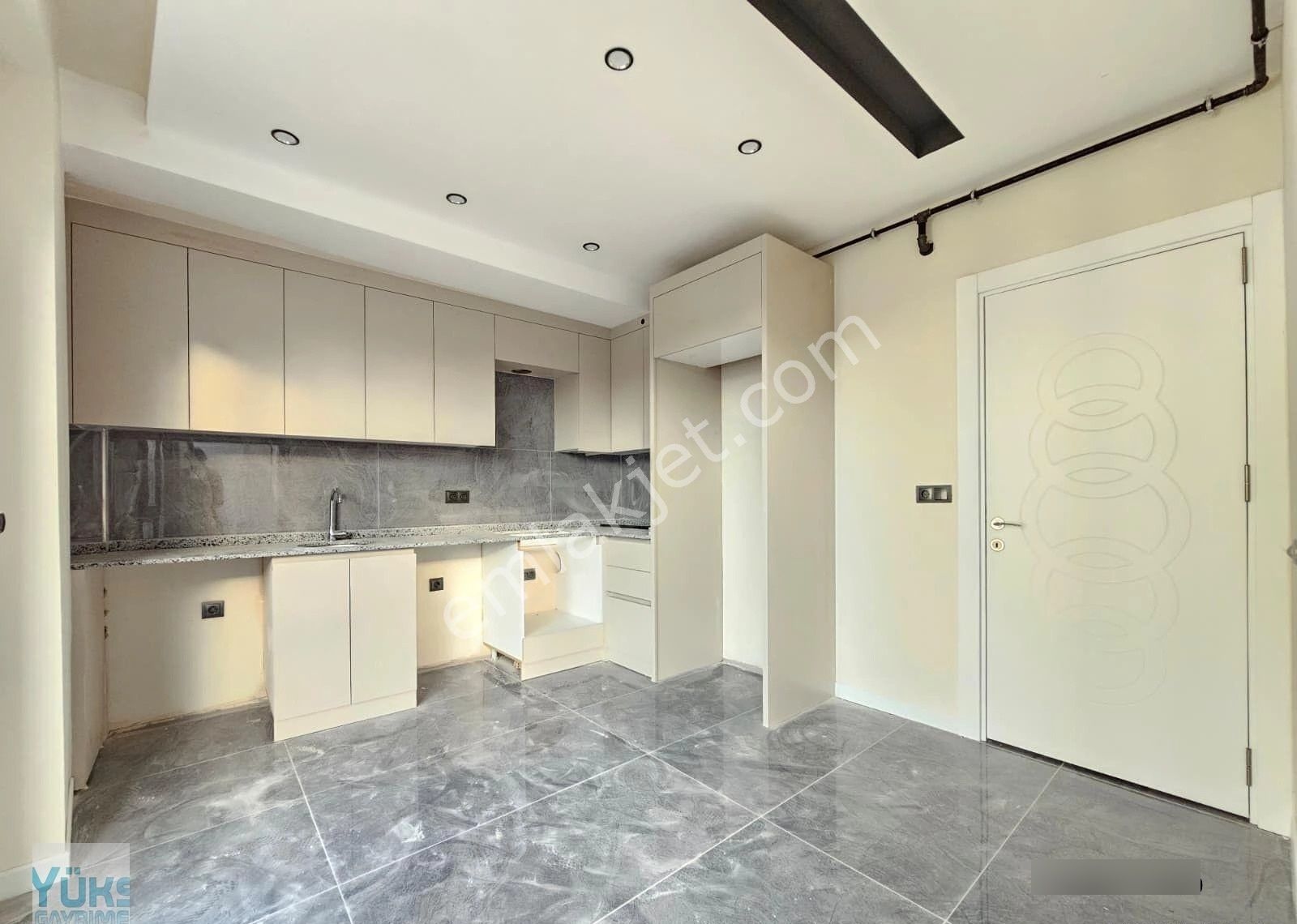 Denizli İlbade De 2+1 120 M2 Caddeye Yakın Acil Satılık Daire - Görsel 23