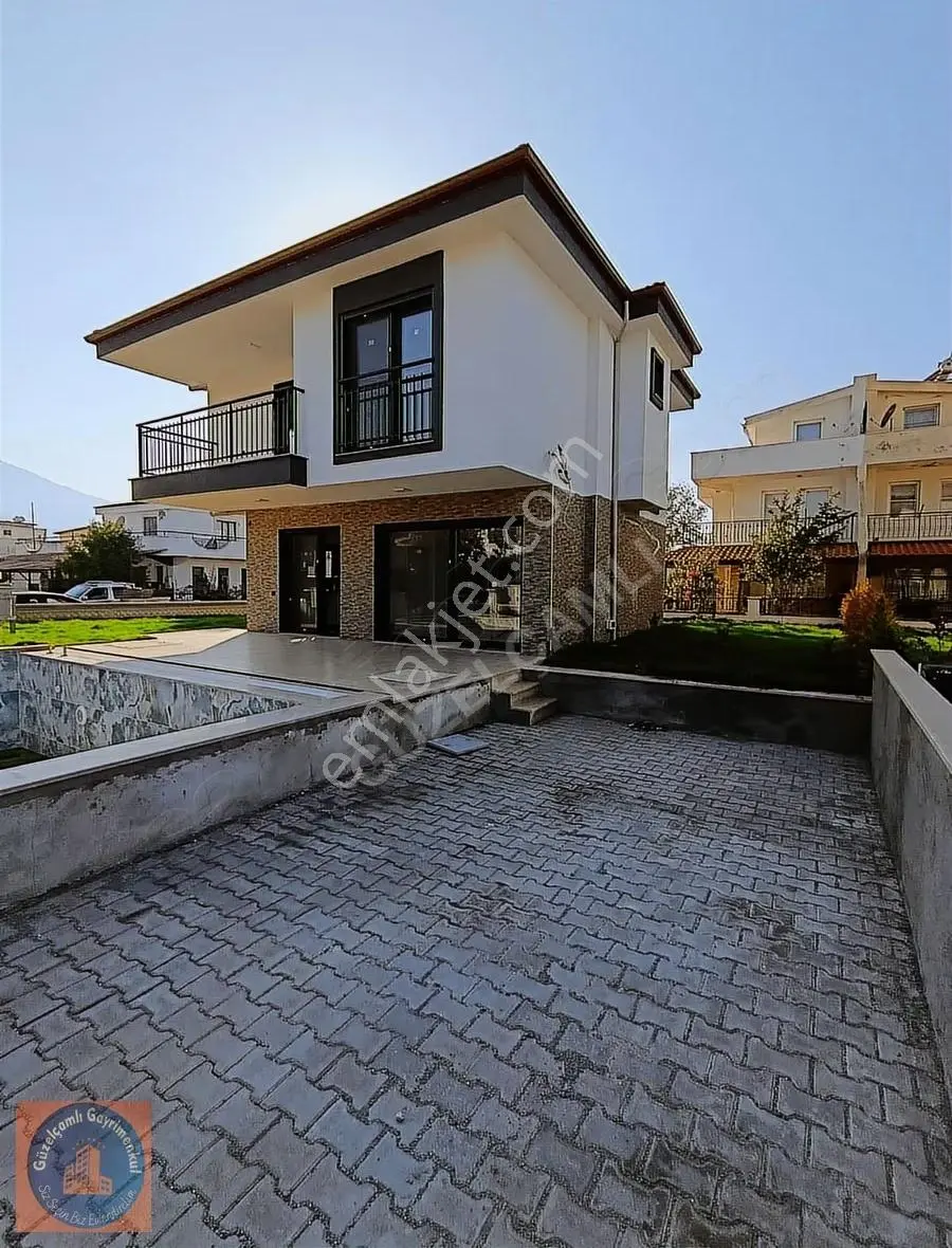 Kumsala 550m Mesafede Havuzlu Sıfır Tek Müstakil Villa - Görsel 5