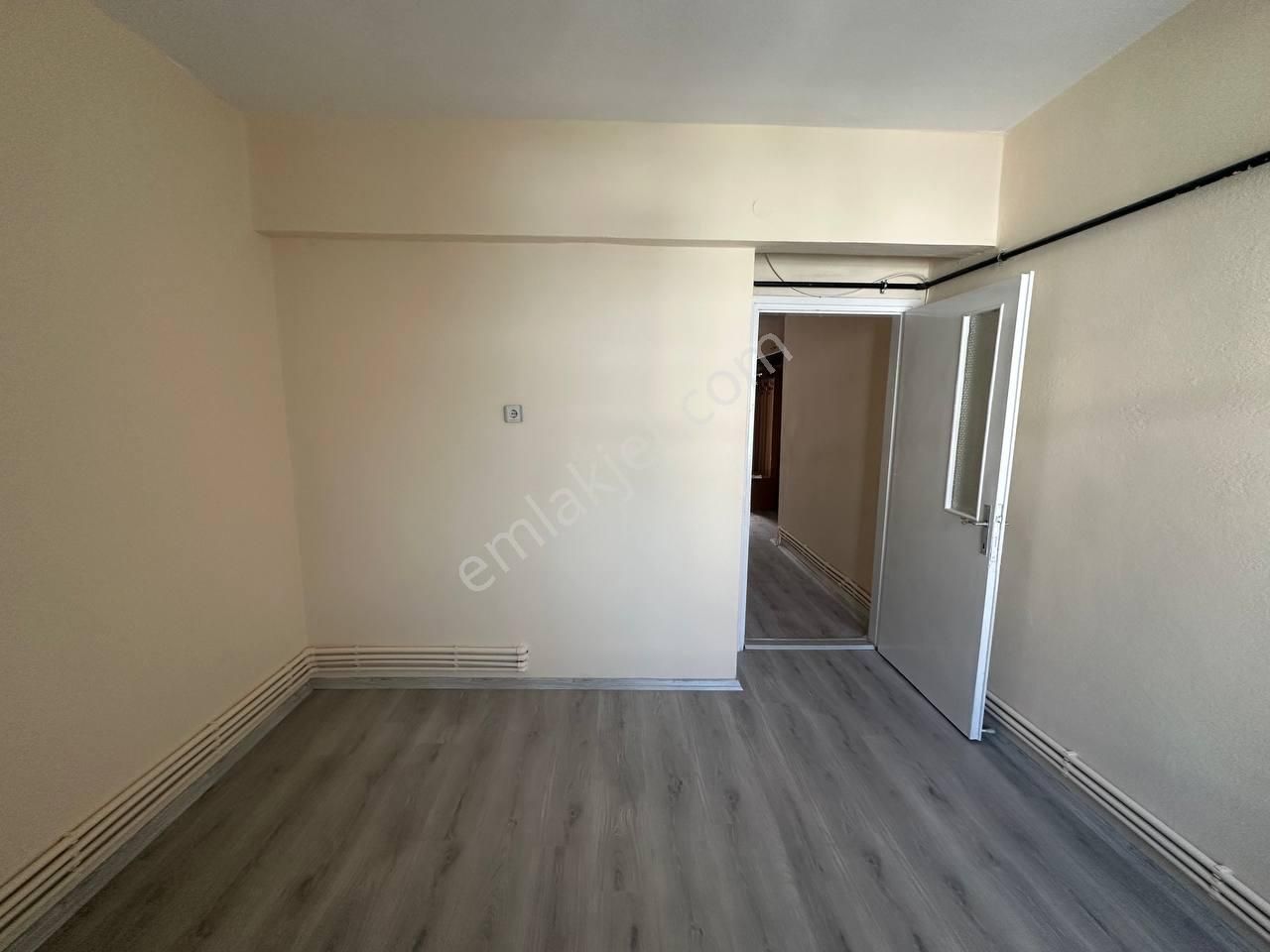 Örnek Mah., Örnek Cad. 60 M², Boş, 2.kat, Satılık, 1+1 Daire - Görsel 16