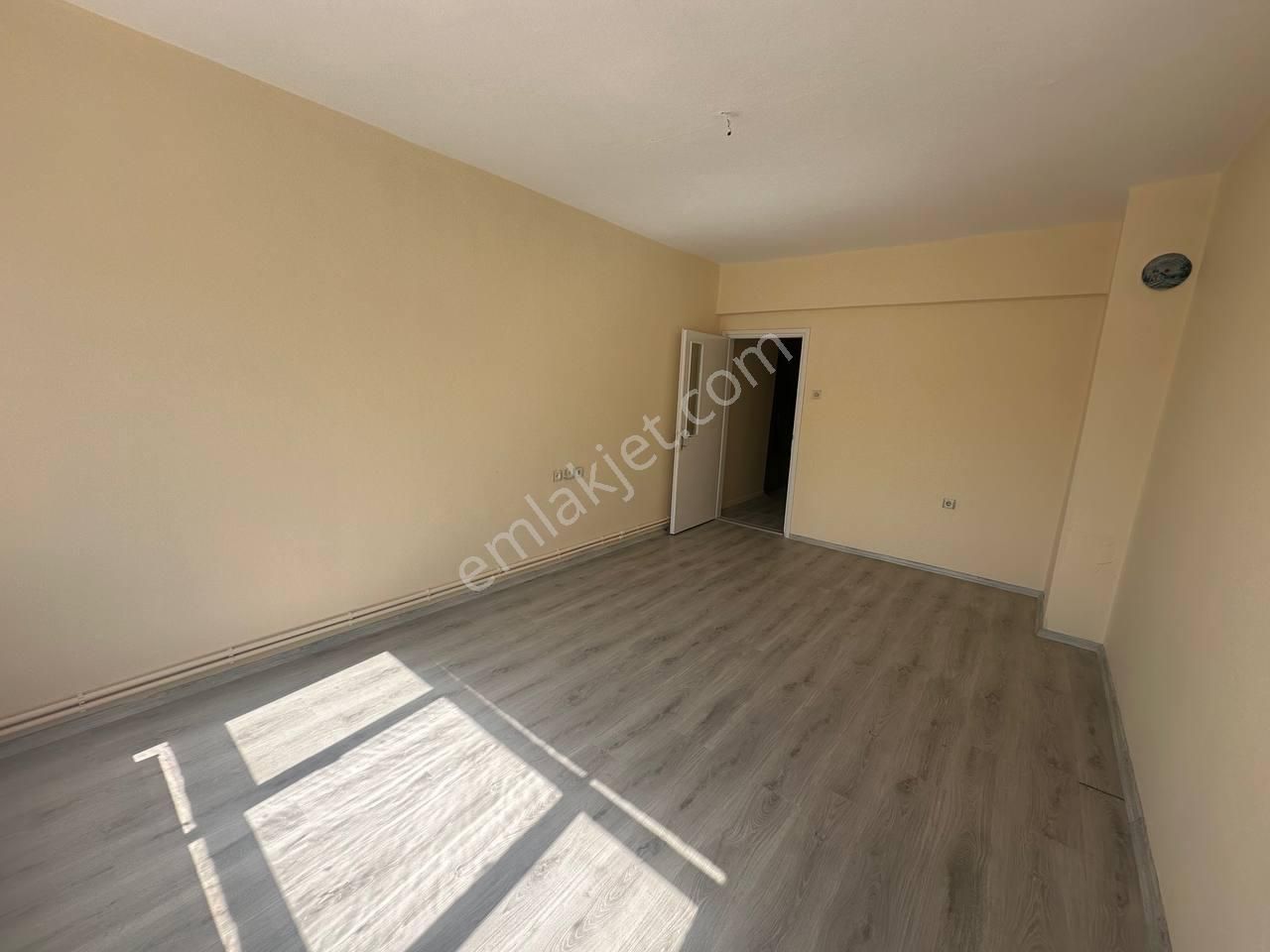 Örnek Mah., Örnek Cad. 60 M², Boş, 2.kat, Satılık, 1+1 Daire - Görsel 6
