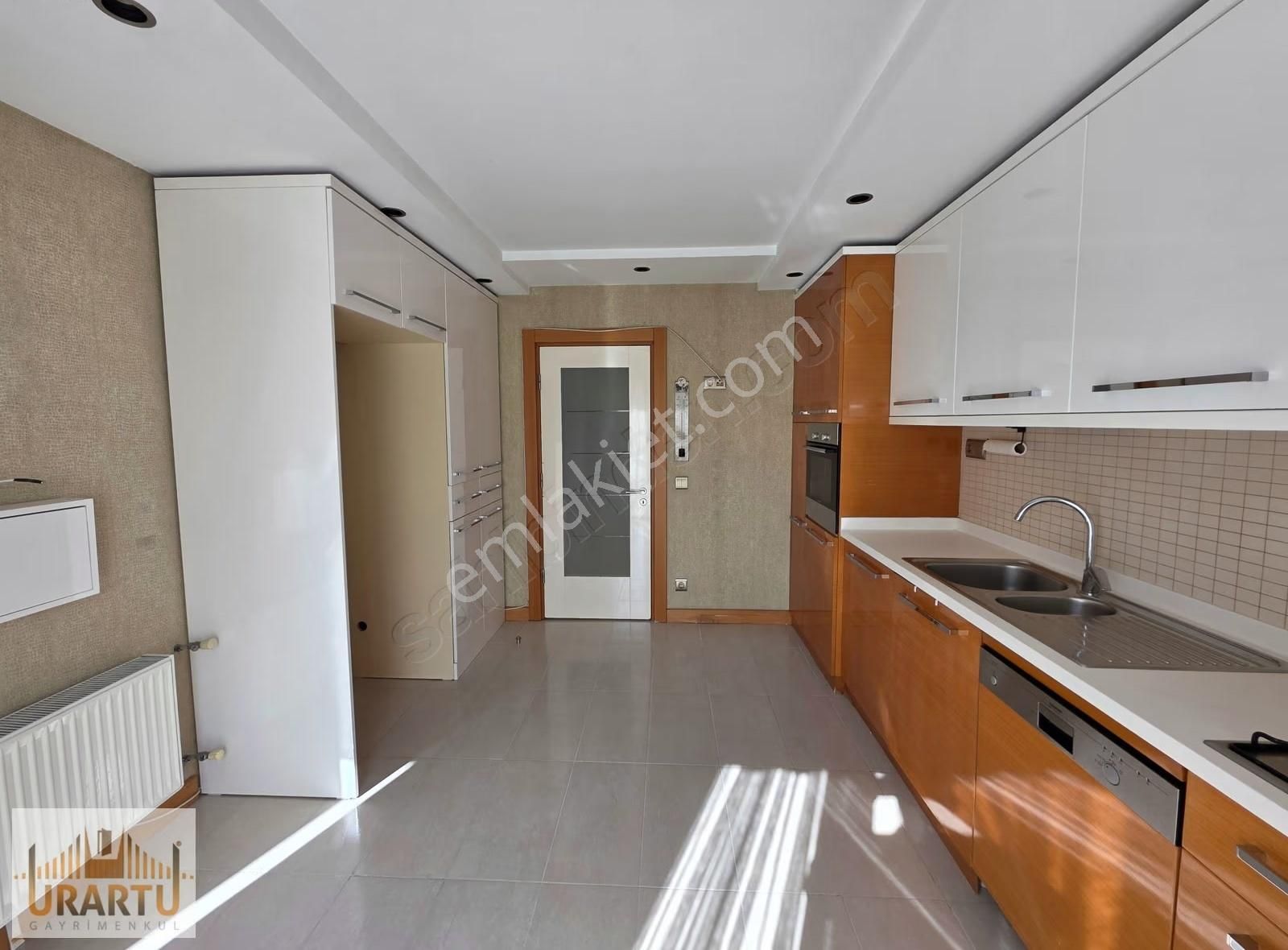 Bahçelievler Yaseminkonakları-1 Kiralık 120m2 Net 2+1 Daire - Görsel 17