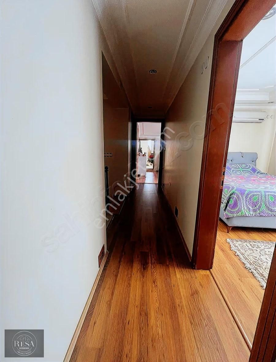 Resa Gayrimenkul'den Merkezde Deniz Manzaralı Dublex - Görsel 14