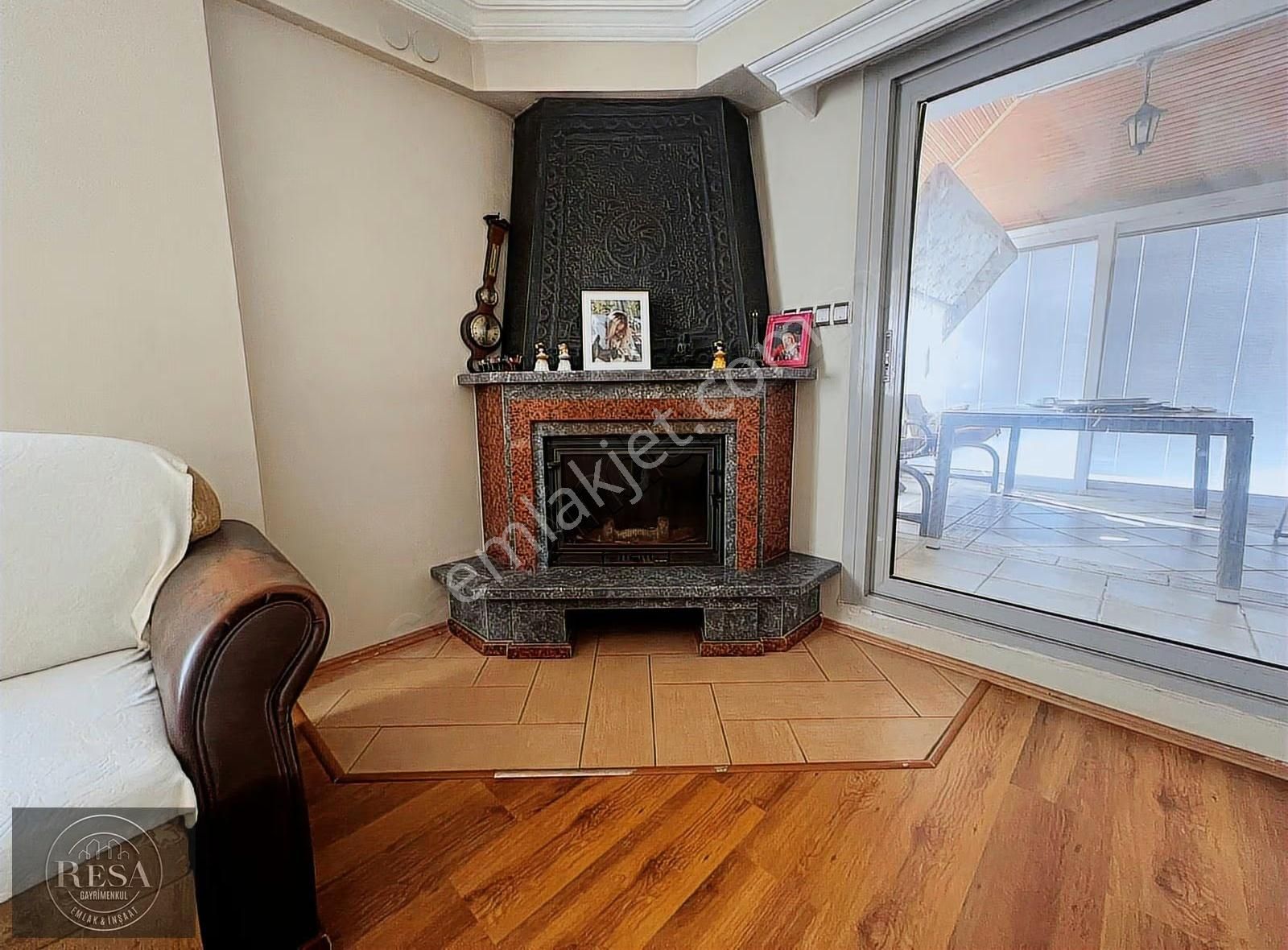 Resa Gayrimenkul'den Merkezde Deniz Manzaralı Dublex - Görsel 6