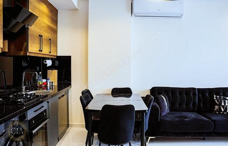 Alanya Mahmutlar'da Denize Yakın Mesafe 1+1 Eşyalı Kiralık Daire - Görsel 2