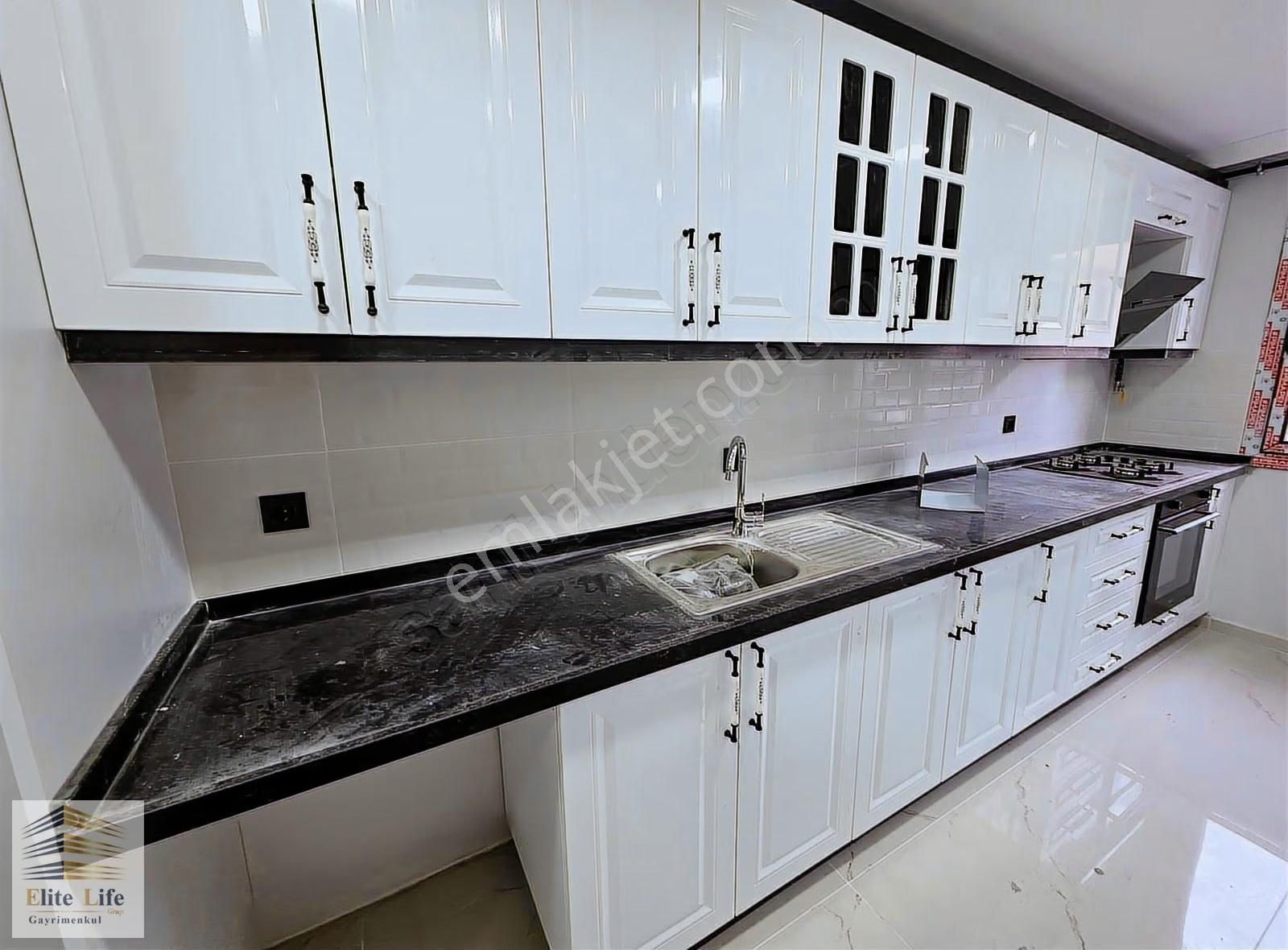 Çekmeköy De 95 M2 Ormana Cephe Ultra Lüx 2+1 Ara Kat Daire - Görsel 15