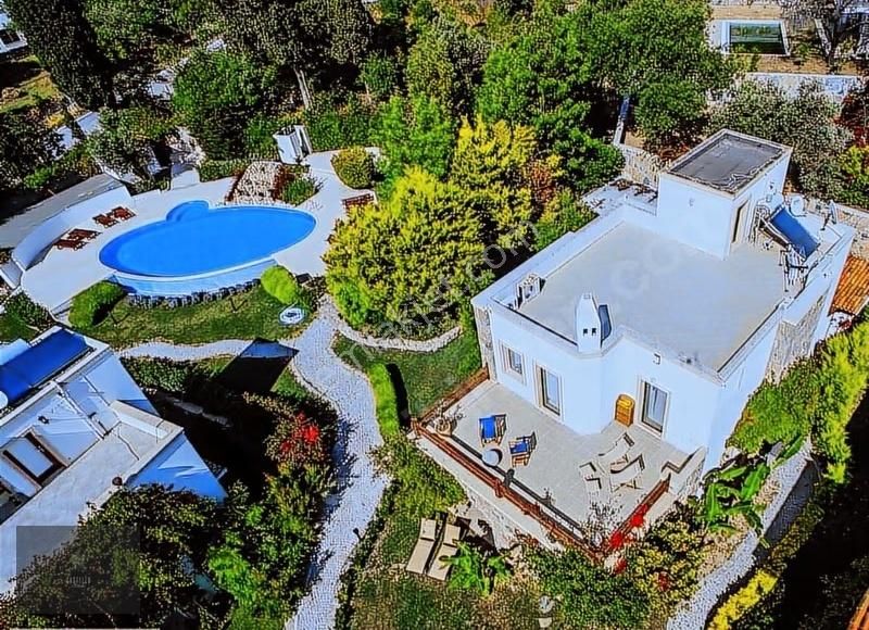 Bodrum Yalıkavak Merkezde Satılık 4+1 Villa, Marina Manzaralı - Görsel 28