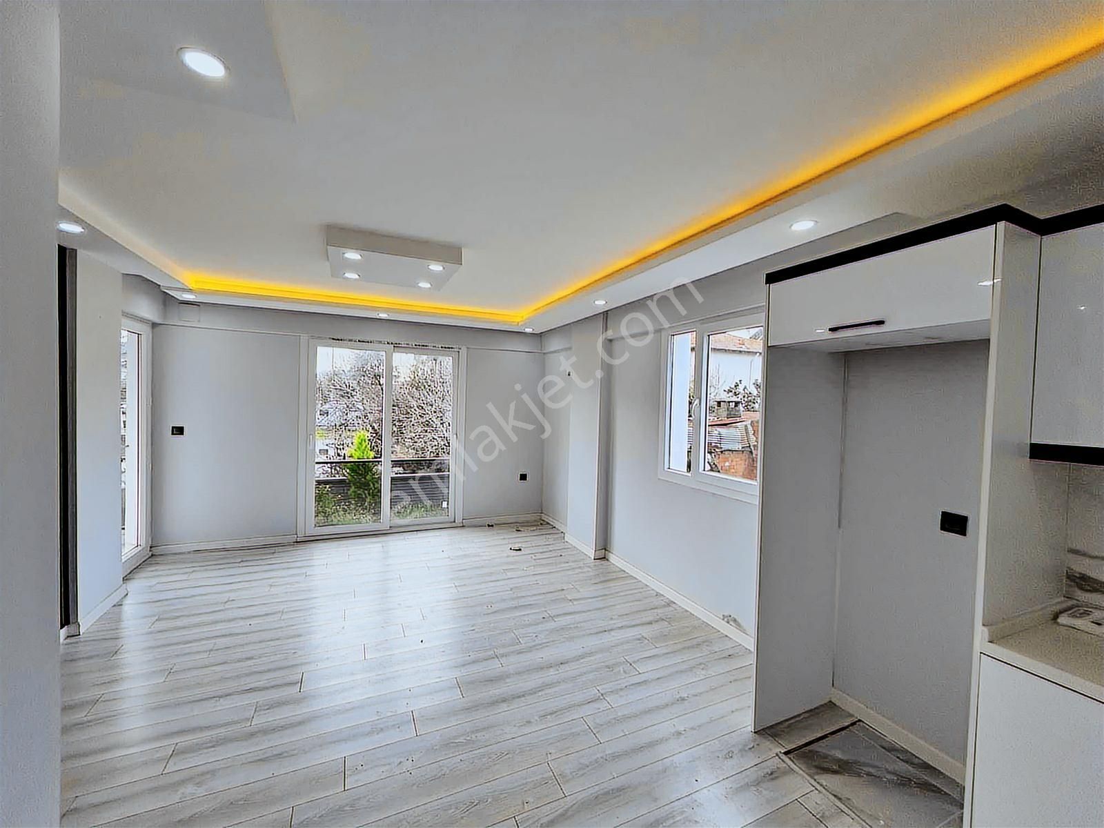 Karçalı Mah Satılık 2+1 Ebeveyn Banyolu Zemin Kat Daire - Görsel 11