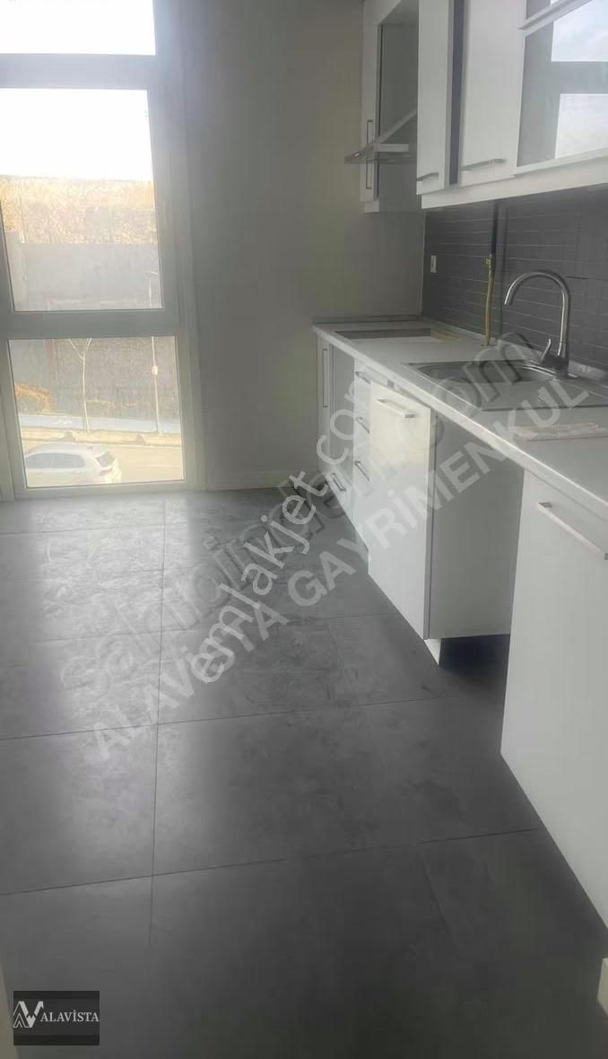 Başakşehir Emlak Konut Evleri 2+1 Satılık Boş Daire - Görsel 3