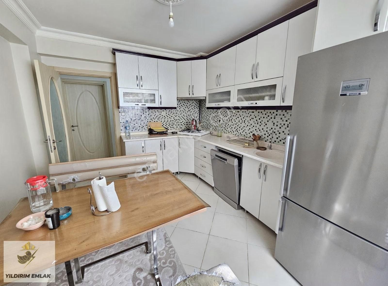 Yıldırım Emlak'tan Fatihte 3+1 Yenı Yapım Düz Giriş Daire