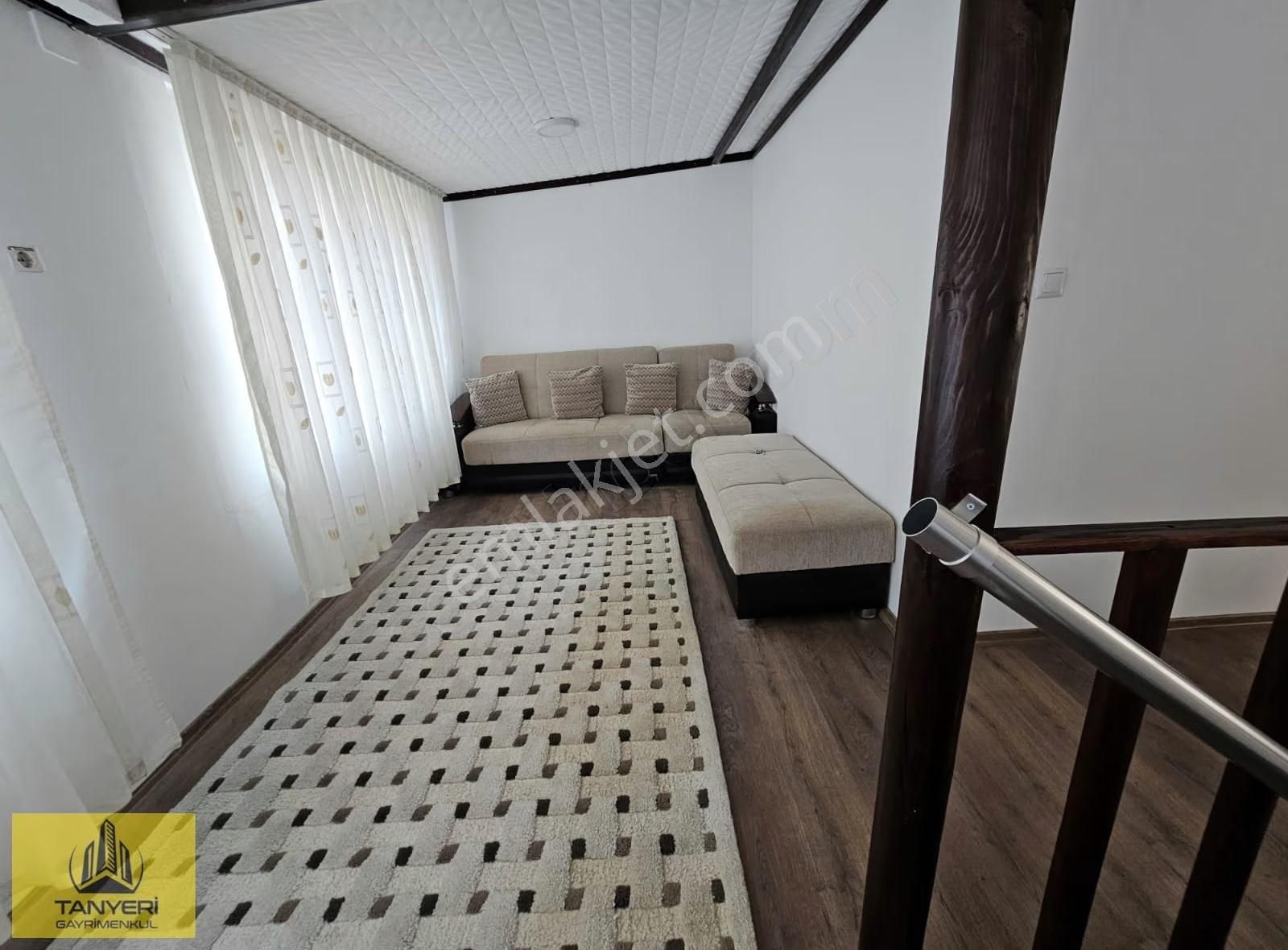 Ayvacık Ahmetçe Asos Yolu Üzeri Yanyana Kiralık İki Daire - Görsel 5