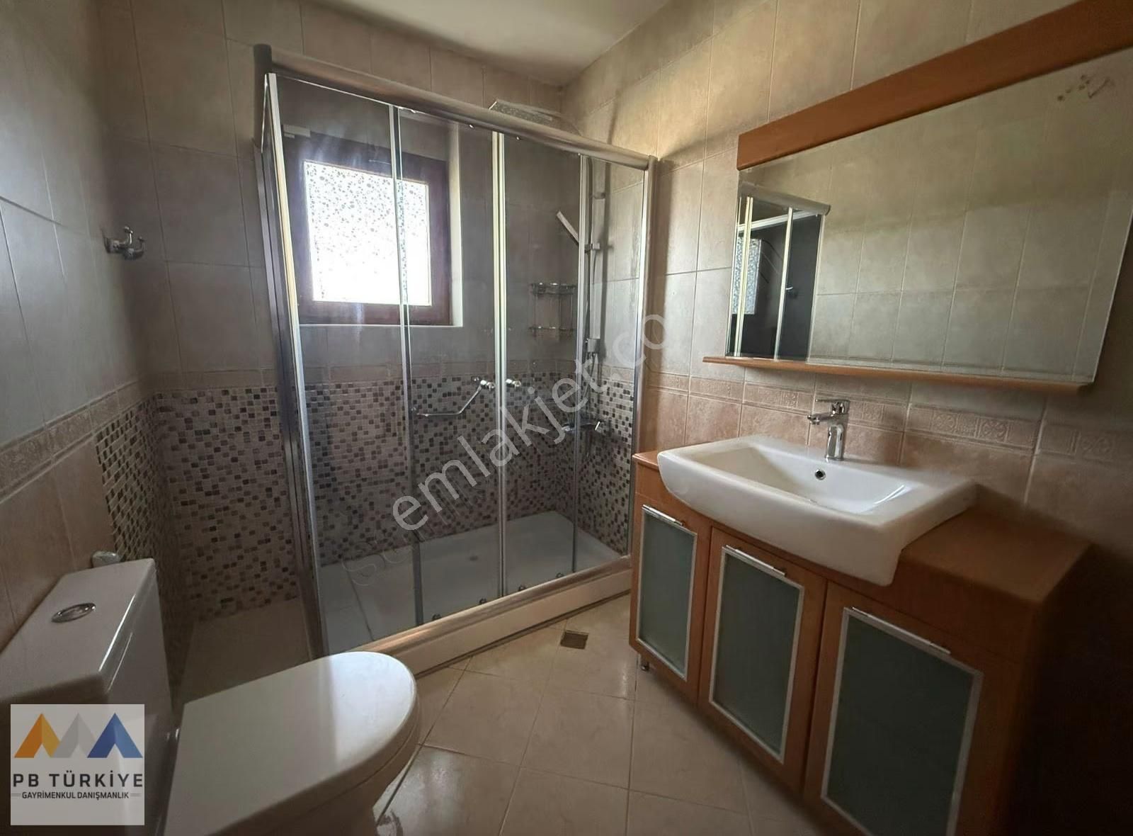 Çengelköy Adalet H. Konaklarında Müstakil Havuzlu Kiralık Villa - Görsel 16